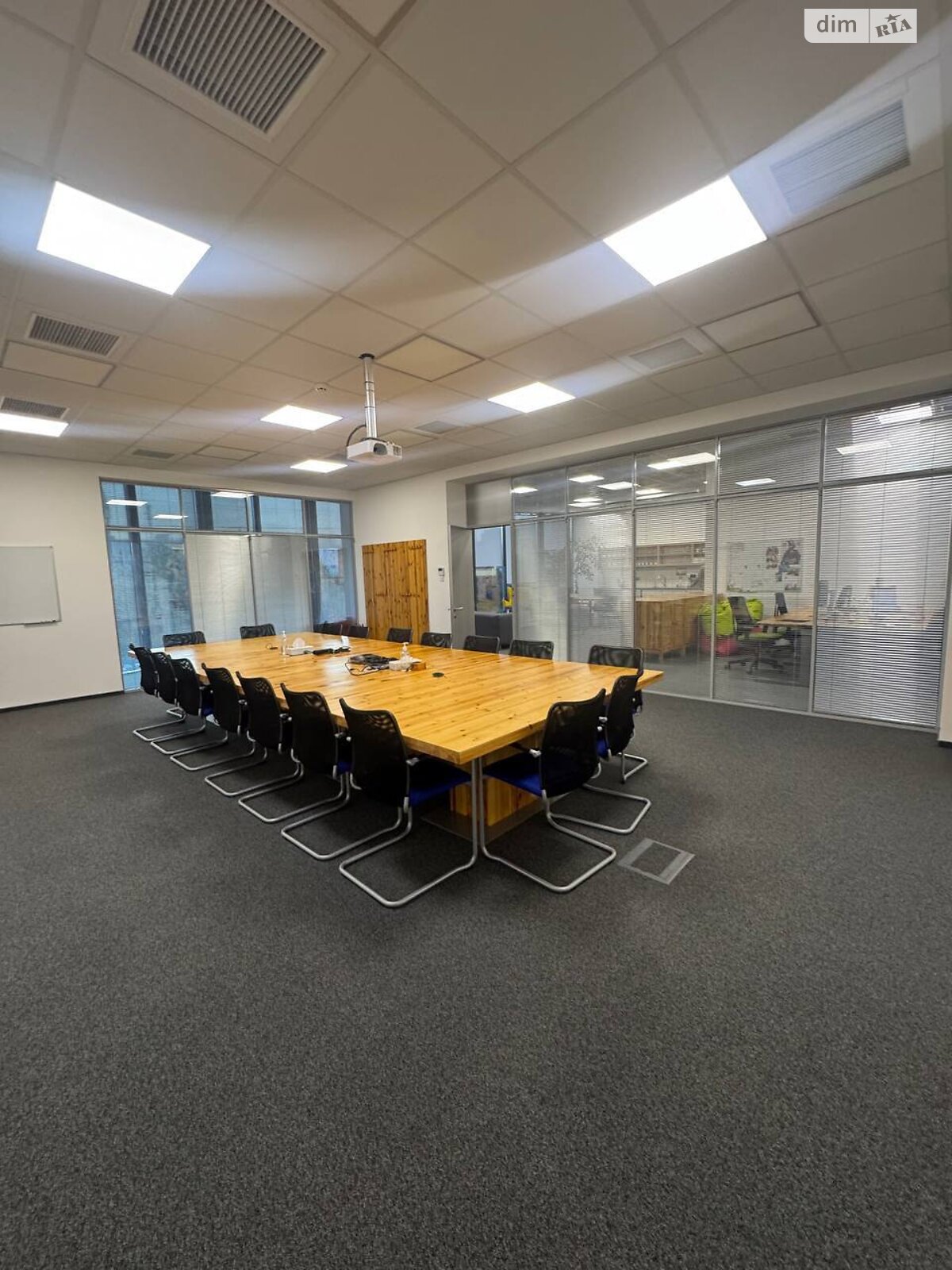 Оренда офісного приміщення в Тернополі, Бродівська вулиця, приміщень -, поверх - 2 фото 1 Оренда офісного приміщення в Тернополі, Бродівська вулиця, приміщень -, поверх - 2 фото 1