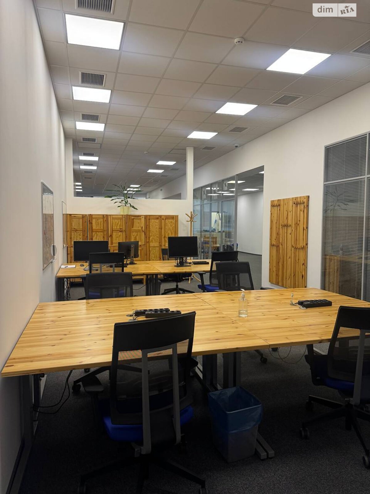Оренда офісного приміщення в Тернополі, Бродівська вулиця, приміщень -, поверх - 2 фото 1 Оренда офісного приміщення в Тернополі, Бродівська вулиця, приміщень -, поверх - 2 фото 1
