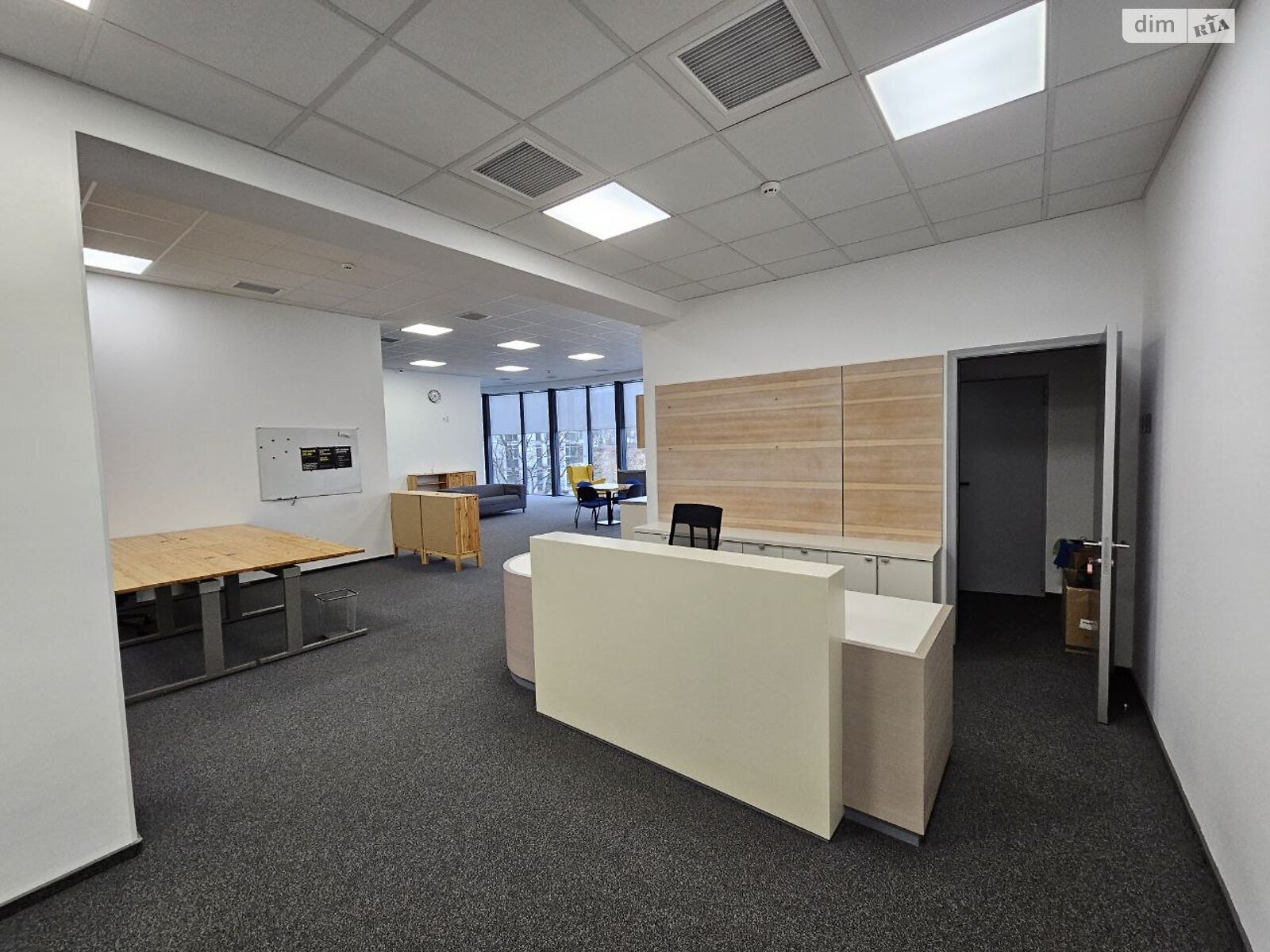 Аренда офисного помещения в Тернополе, Бродовская улица, помещений - 9, этаж - 2 фото 1 Аренда офисного помещения в Тернополе, Бродовская улица, помещений - 9, этаж - 2 фото 1