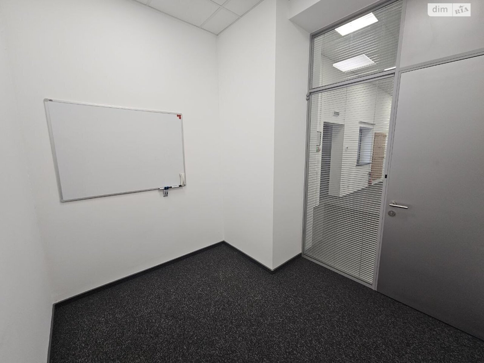 Аренда офисного помещения в Тернополе, Бродовская улица, помещений - 9, этаж - 2 фото 1 Аренда офисного помещения в Тернополе, Бродовская улица, помещений - 9, этаж - 2 фото 1