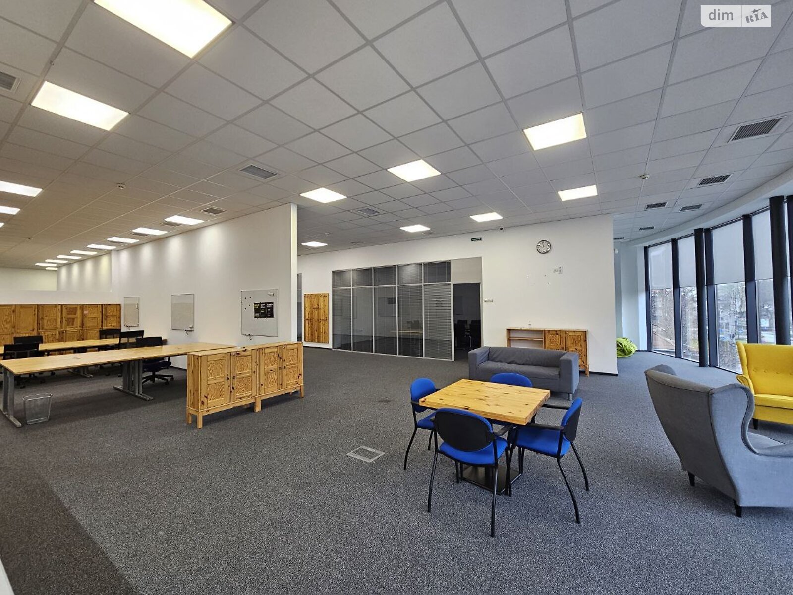 Аренда офисного помещения в Тернополе, Бродовская улица, помещений - 9, этаж - 2 фото 1 Аренда офисного помещения в Тернополе, Бродовская улица, помещений - 9, этаж - 2 фото 1