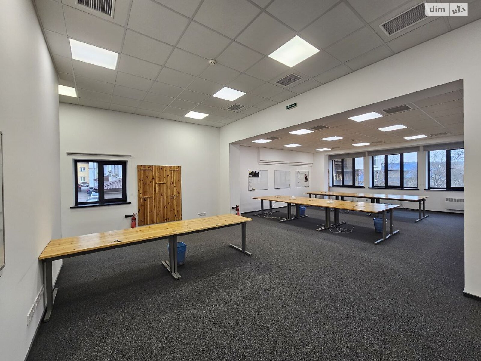 Аренда офисного помещения в Тернополе, Бродовская улица, помещений - 9, этаж - 2 фото 1 Аренда офисного помещения в Тернополе, Бродовская улица, помещений - 9, этаж - 2 фото 1