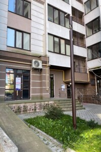 Аренда офисного помещения в Тернополе, Микулинецкая улица, помещений - 2, этаж - 1 фото 2