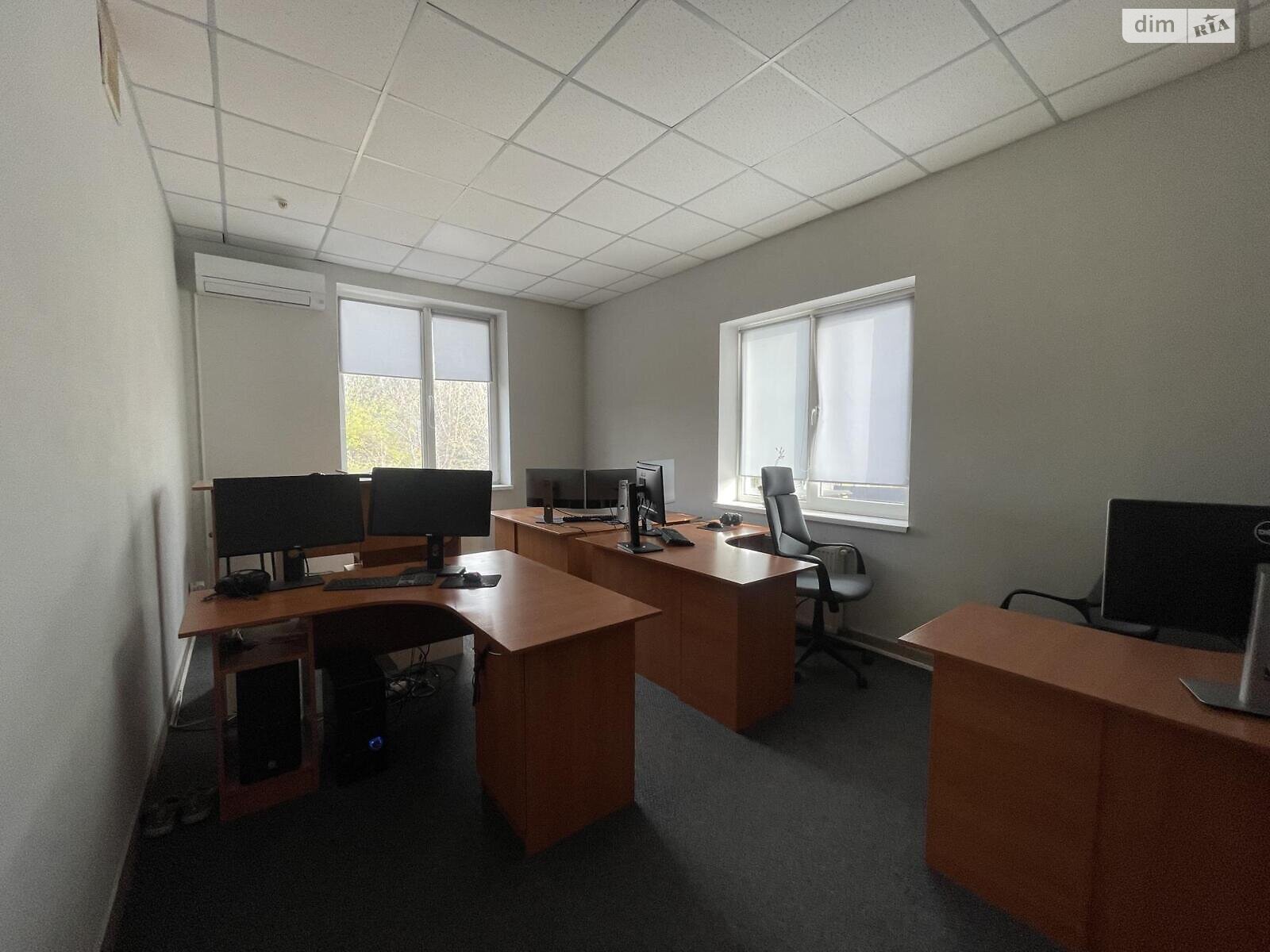 Оренда офісного приміщення в Тернополі, Дубовецька вулиця, приміщень - 3, поверх - 2 фото 1 Оренда офісного приміщення в Тернополі, Дубовецька вулиця, приміщень - 3, поверх - 2 фото 1