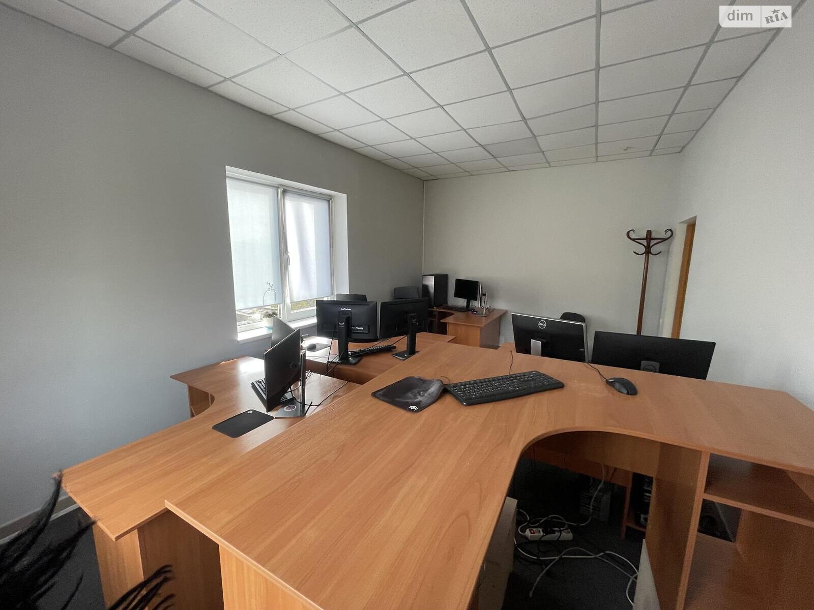 Оренда офісного приміщення в Тернополі, Дубовецька вулиця, приміщень - 6, поверх - 2 фото 1 Оренда офісного приміщення в Тернополі, Дубовецька вулиця, приміщень - 6, поверх - 2 фото 1