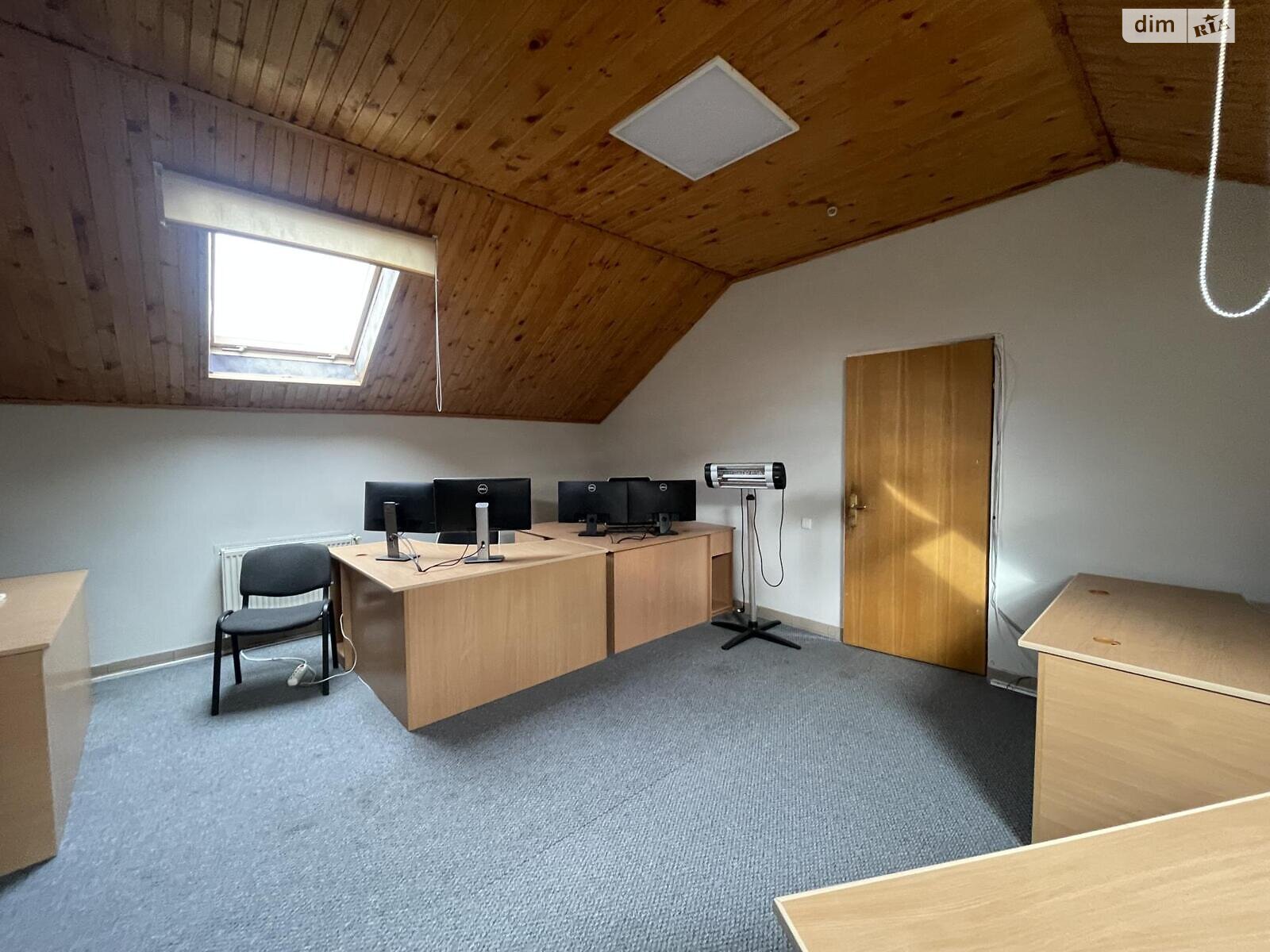 Оренда офісного приміщення в Тернополі, Дубовецька вулиця, приміщень - 6, поверх - 2 фото 1 Оренда офісного приміщення в Тернополі, Дубовецька вулиця, приміщень - 6, поверх - 2 фото 1