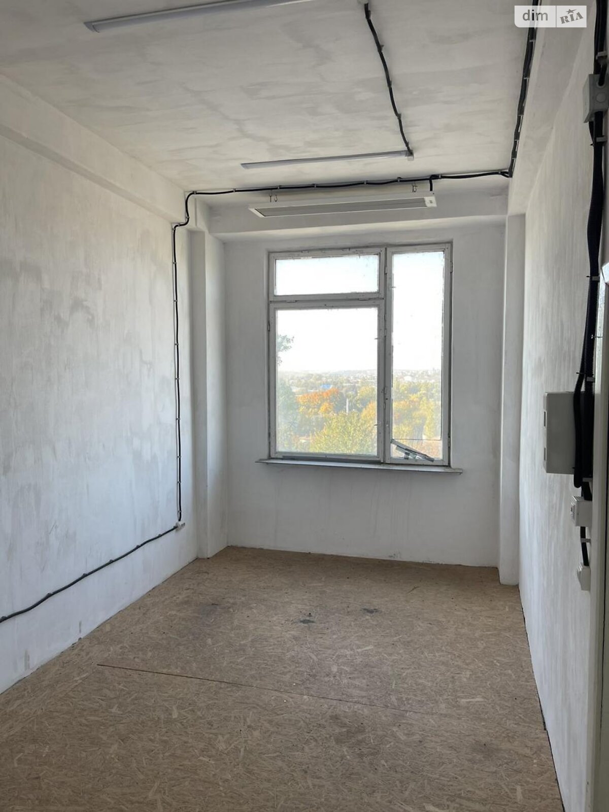 Аренда офисного помещения в Тернополе, Лукьяновича Дениса улица, помещений - 1, этаж - 4 фото 1 Аренда офисного помещения в Тернополе, Лукьяновича Дениса улица, помещений - 1, этаж - 4 фото 1