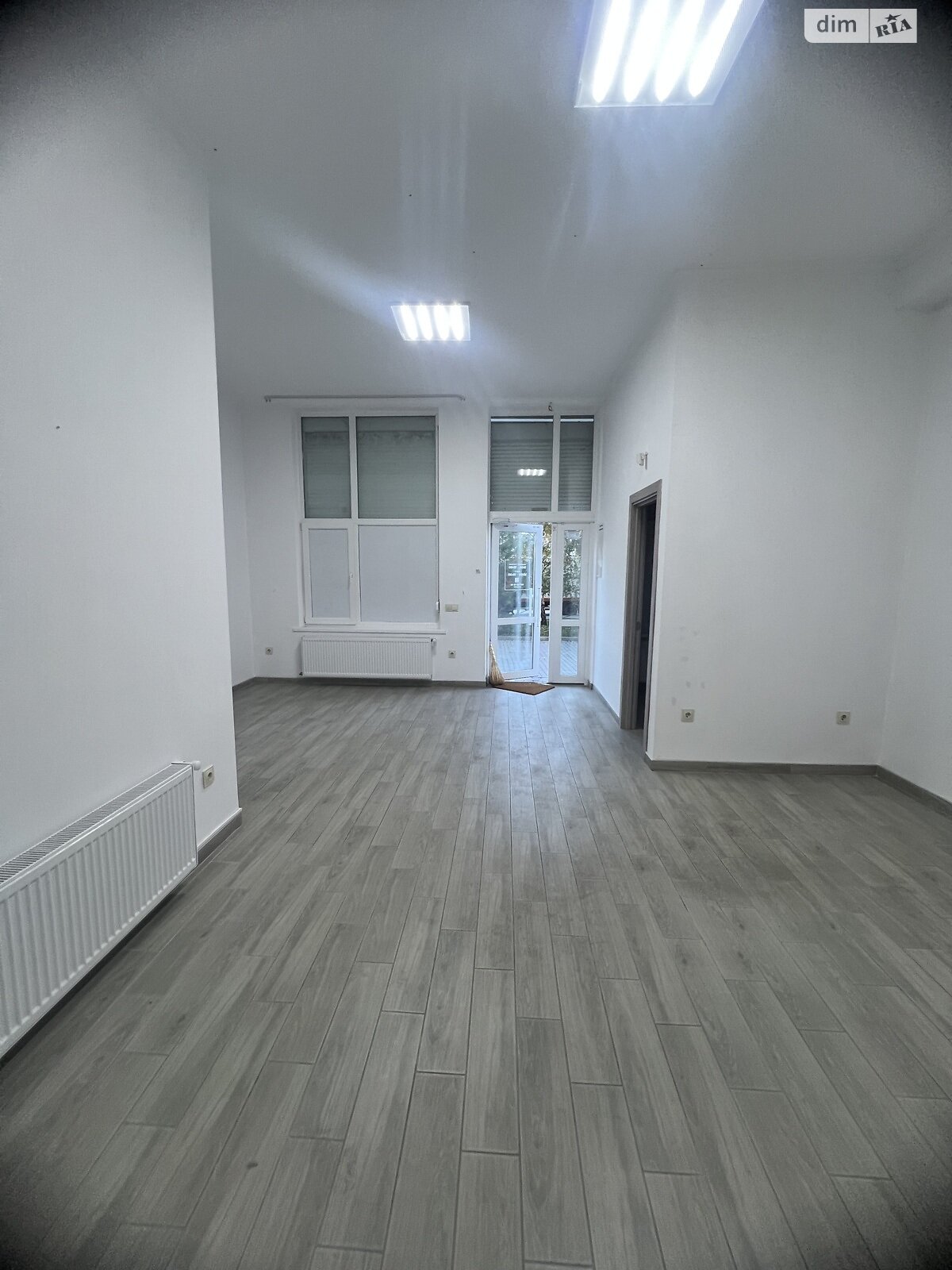 Оренда офісного приміщення в Тернополі, Білогірська вулиця, приміщень - 1, поверх - 1 фото 1 Оренда офісного приміщення в Тернополі, Білогірська вулиця, приміщень - 1, поверх - 1 фото 1