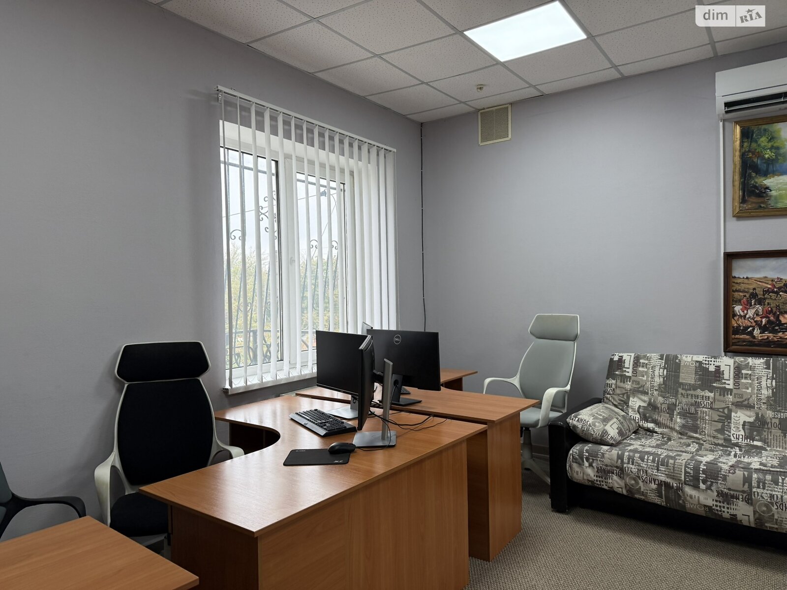 Оренда офісного приміщення в Тернополі, Дубовецька вулиця, приміщень - 6, поверх - 2 фото 1 Оренда офісного приміщення в Тернополі, Дубовецька вулиця, приміщень - 6, поверх - 2 фото 1