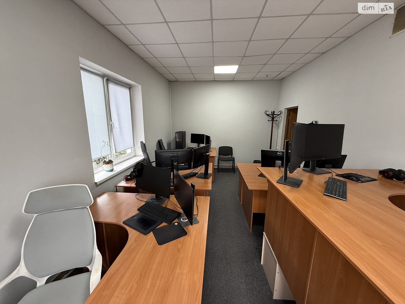 Оренда офісного приміщення в Тернополі, Дубовецька вулиця, приміщень - 6, поверх - 2 фото 1 Оренда офісного приміщення в Тернополі, Дубовецька вулиця, приміщень - 6, поверх - 2 фото 1