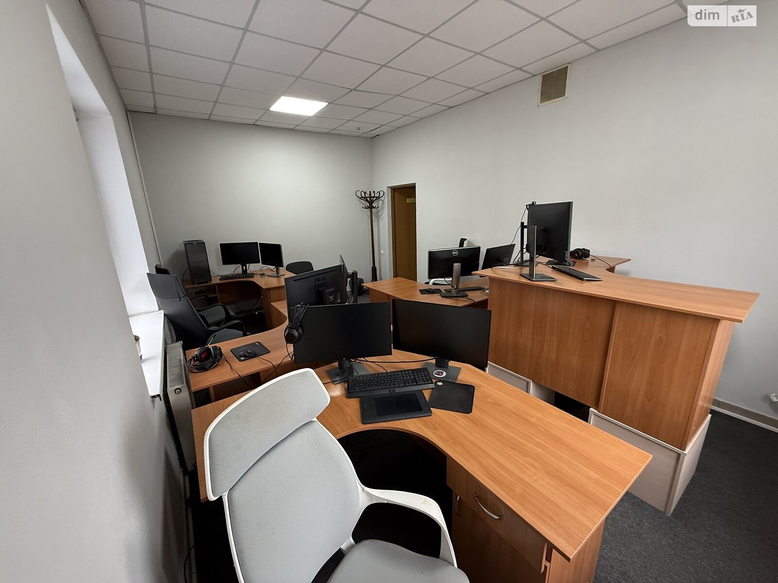 Оренда офісного приміщення в Тернополі, Дубовецька вулиця, приміщень - 6, поверх - 2 фото 1 Оренда офісного приміщення в Тернополі, Дубовецька вулиця, приміщень - 6, поверх - 2 фото 1