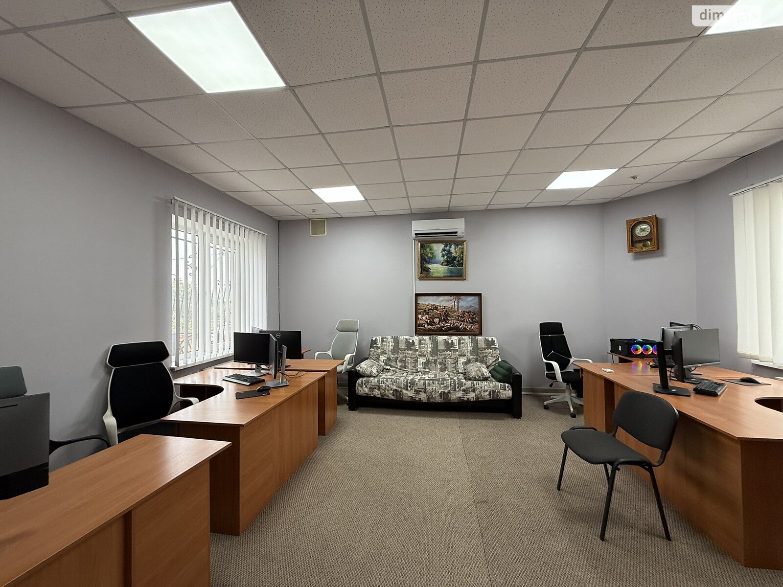 Оренда офісного приміщення в Тернополі, Дубовецька вулиця, приміщень - 3, поверх - 2 фото 1 Оренда офісного приміщення в Тернополі, Дубовецька вулиця, приміщень - 3, поверх - 2 фото 1