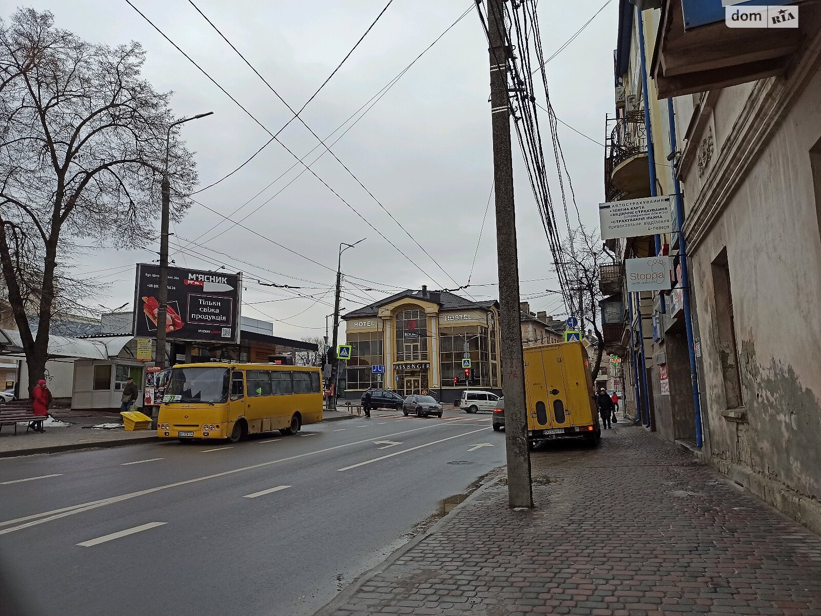 Аренда офисного помещения в Тернополе, Хмельницкого Богдана улица, помещений - 1, этаж - 3 фото 1