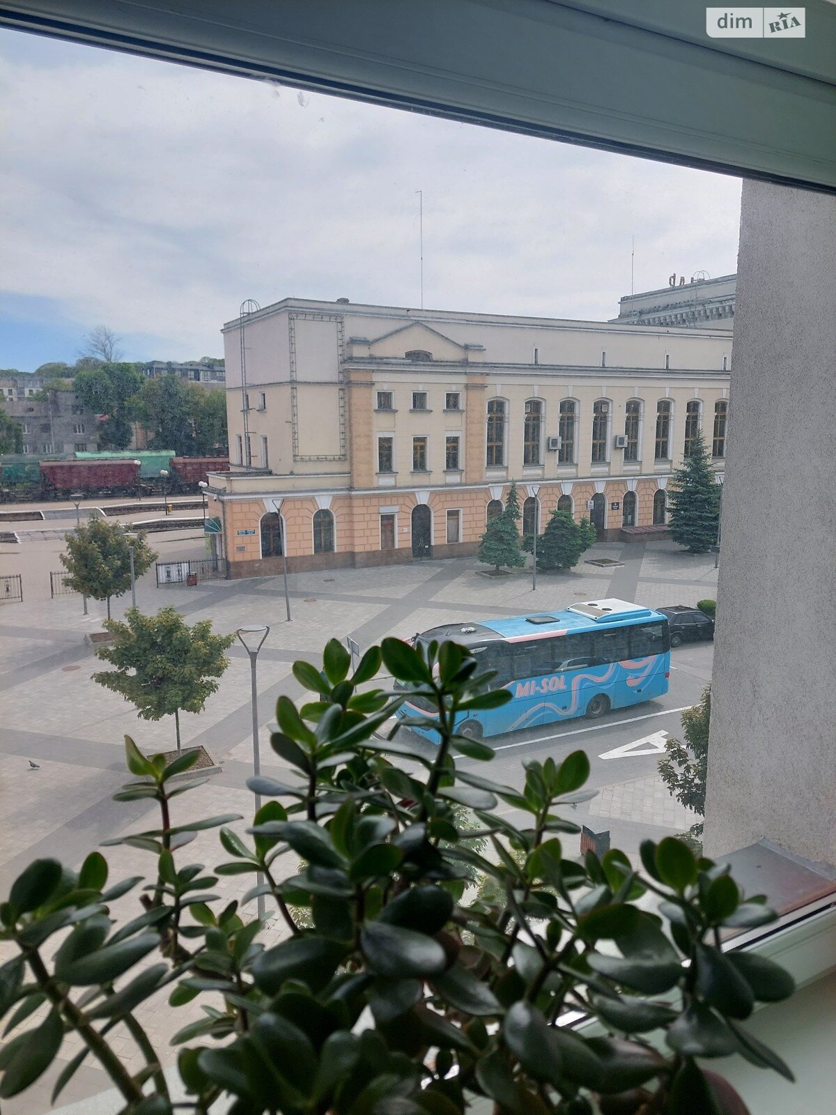 Аренда офисного помещения в Тернополе, Хмельницкого Богдана улица 18, помещений - 1, этаж - 2 фото 1