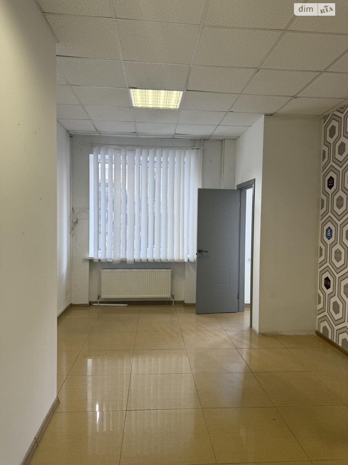 Оренда офісного приміщення в Тернополі, Крушельницької Соломії вулиця, приміщень - 3, поверх - 3 фото 1 Оренда офісного приміщення в Тернополі, Крушельницької Соломії вулиця, приміщень - 3, поверх - 3 фото 1