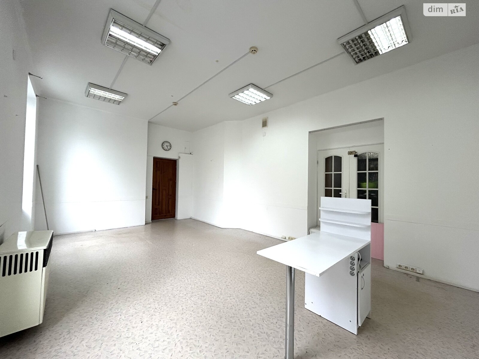 Оренда офісного приміщення в Тернополі, Листопадова вулиця, приміщень - 1, поверх - 2 фото 1 Оренда офісного приміщення в Тернополі, Листопадова вулиця, приміщень - 1, поверх - 2 фото 1