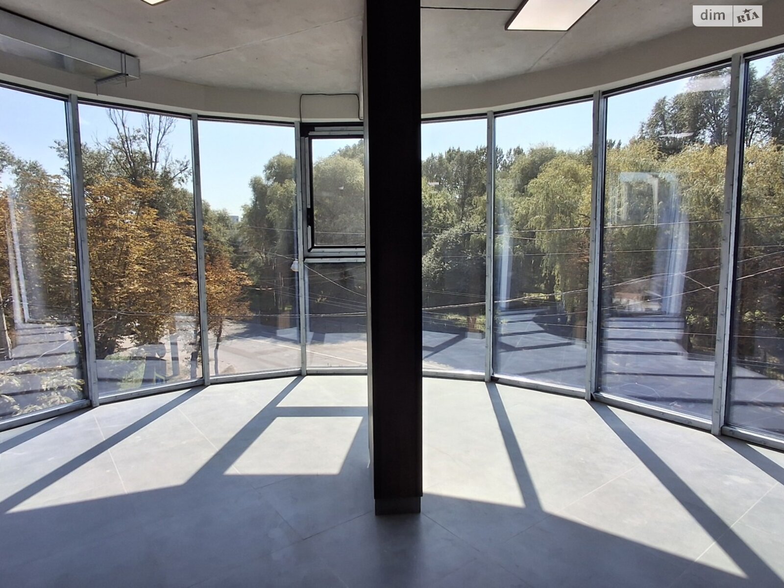 Оренда офісного приміщення в Тернополі, Паращука вулиця, приміщень - 1, поверх - 3 фото 1