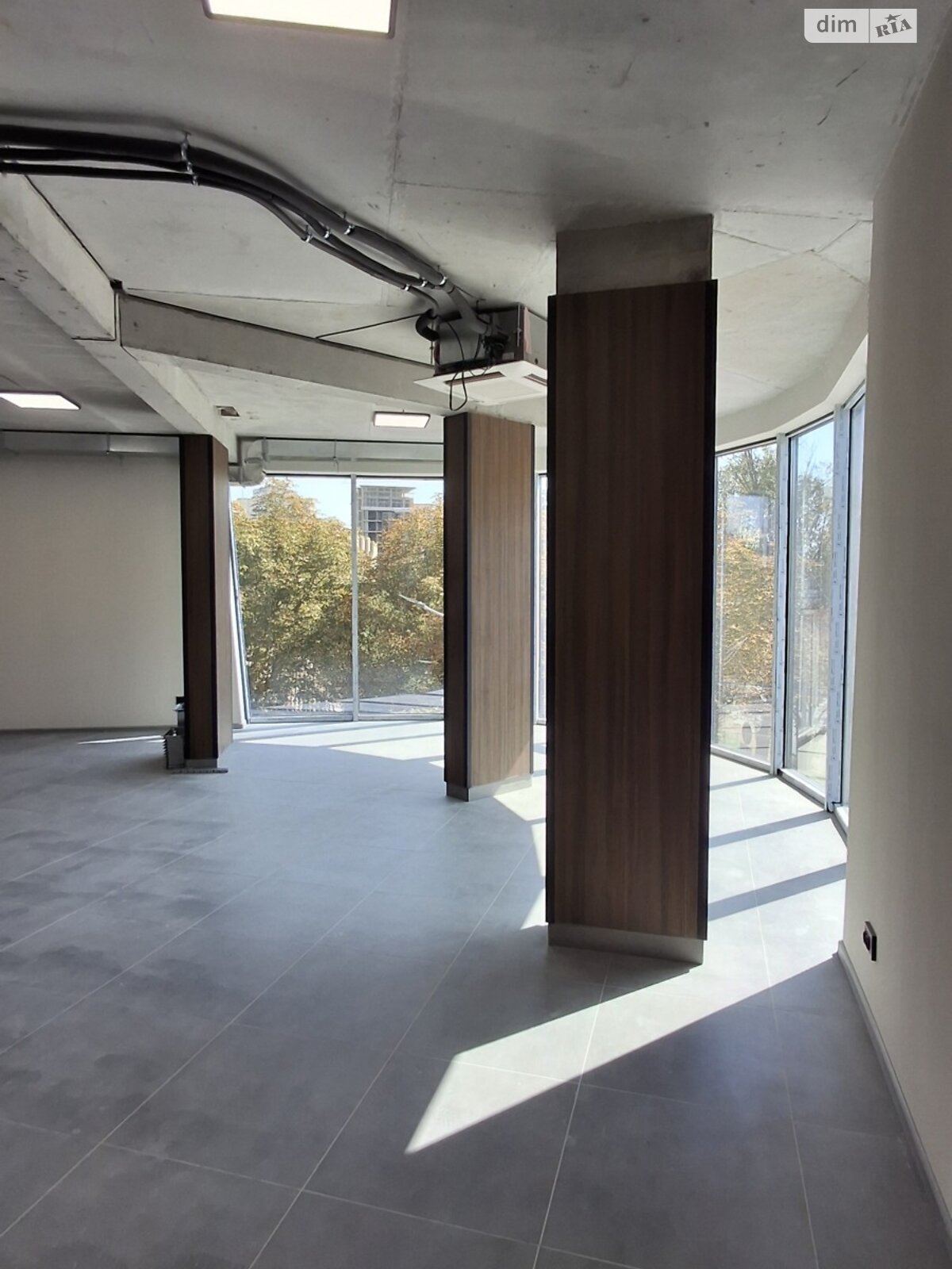 Оренда офісного приміщення в Тернополі, Паращука вулиця, приміщень - 1, поверх - 3 фото 1