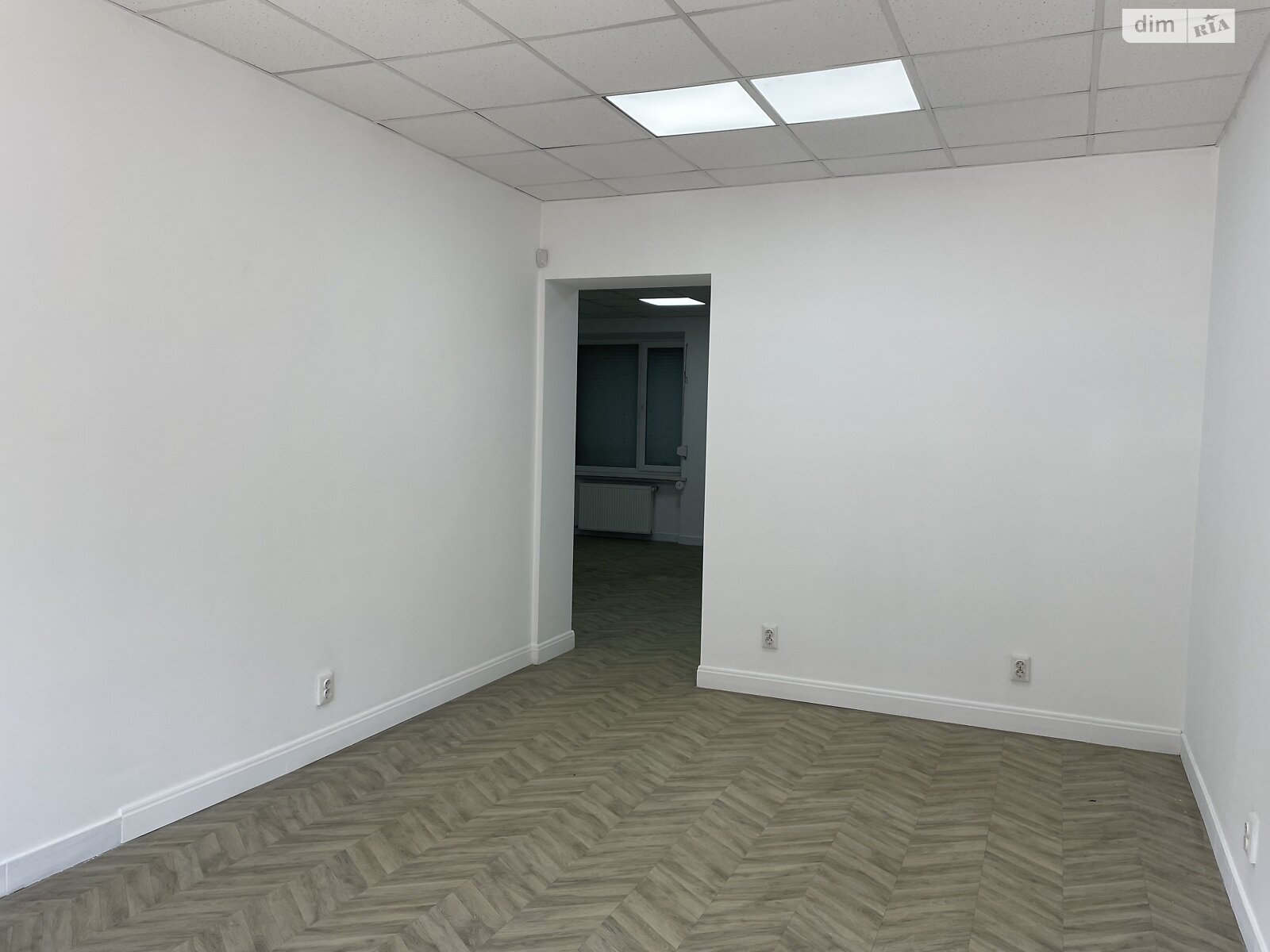 Оренда офісного приміщення в Тернополі, Руська вулиця 15, приміщень - 5, поверх - 1 фото 1