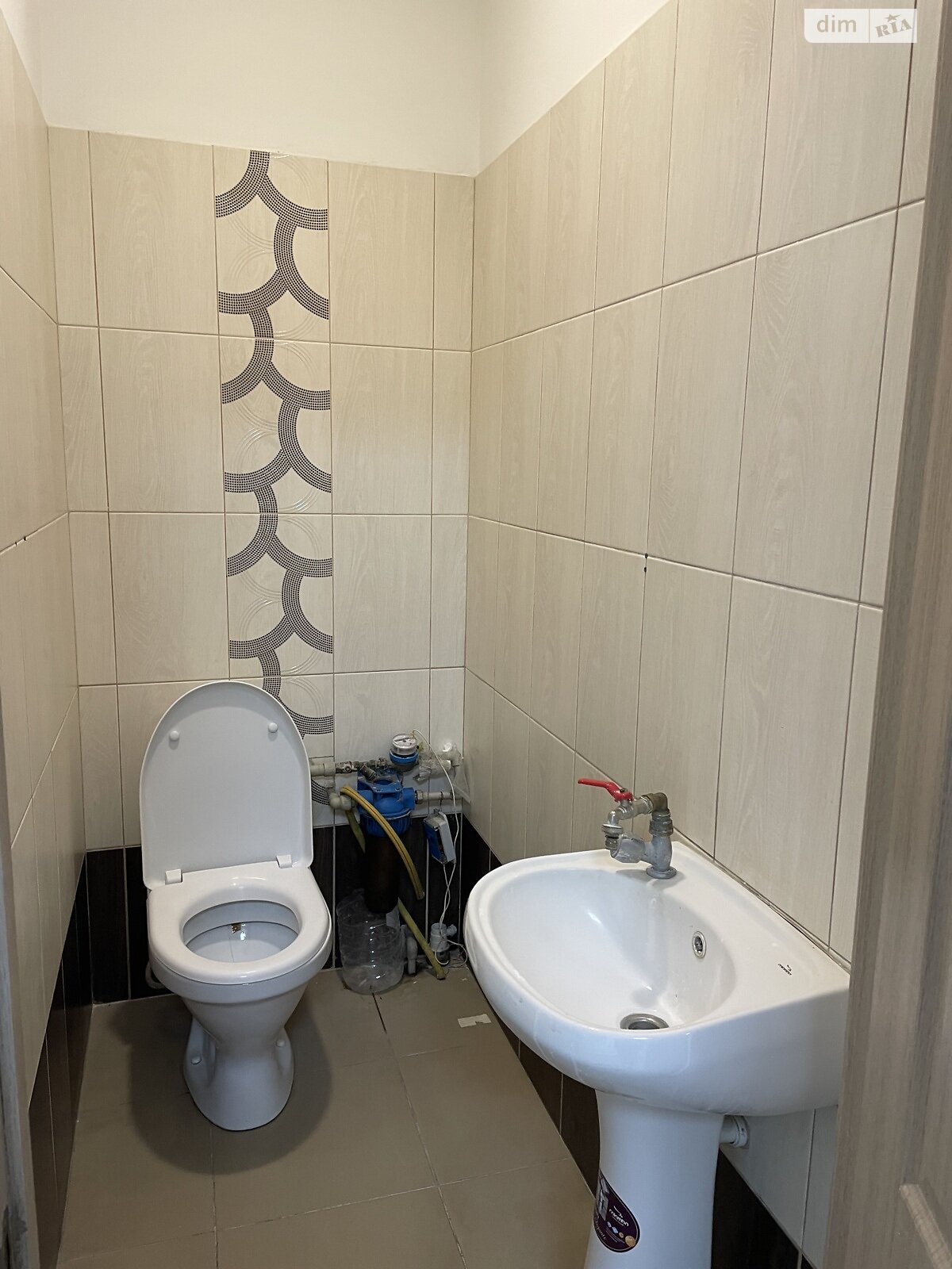 Оренда офісного приміщення в Тернополі, Руська вулиця 15, приміщень - 5, поверх - 1 фото 1