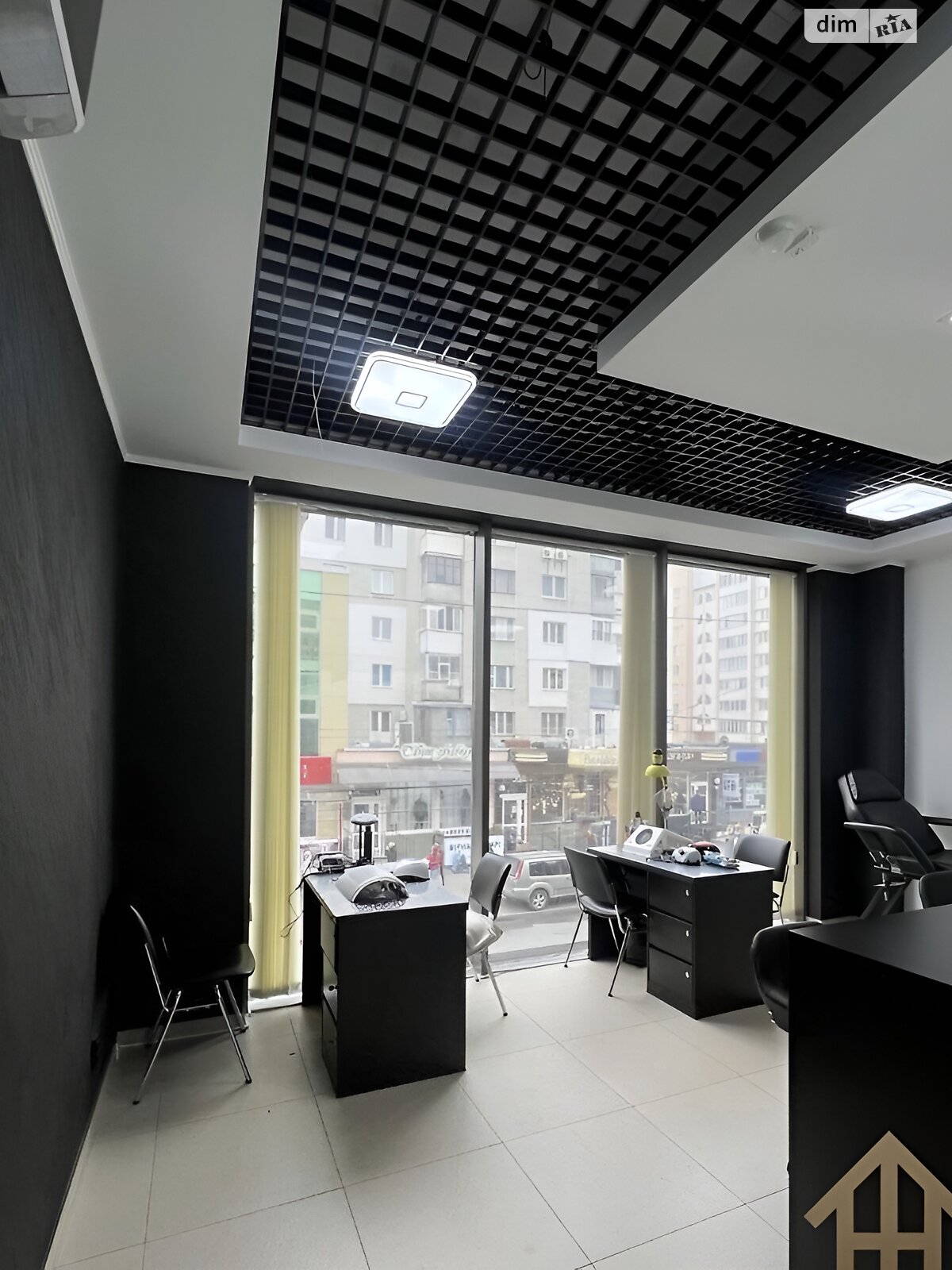 Аренда офисного помещения в Тернополе, Шептицкого Андрея Митрополита улица, помещений - 1, этаж - 2 фото 1 Аренда офисного помещения в Тернополе, Шептицкого Андрея Митрополита улица, помещений - 1, этаж - 2 фото 1