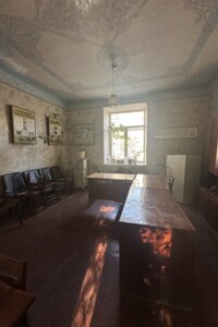 Аренда офисного помещения в Тернополе, Шевченко Тараса бульвар, помещений -, этаж - 1 фото 2