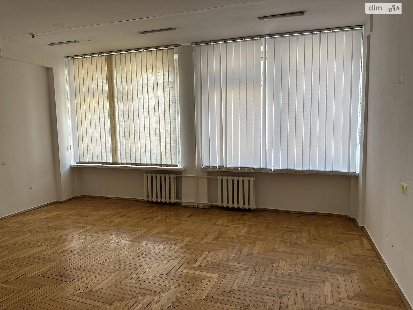 Оренда офісного приміщення в Тернополі, Старий Поділ (Танцорова) вулиця, приміщень - 1, поверх - 3 фото 1