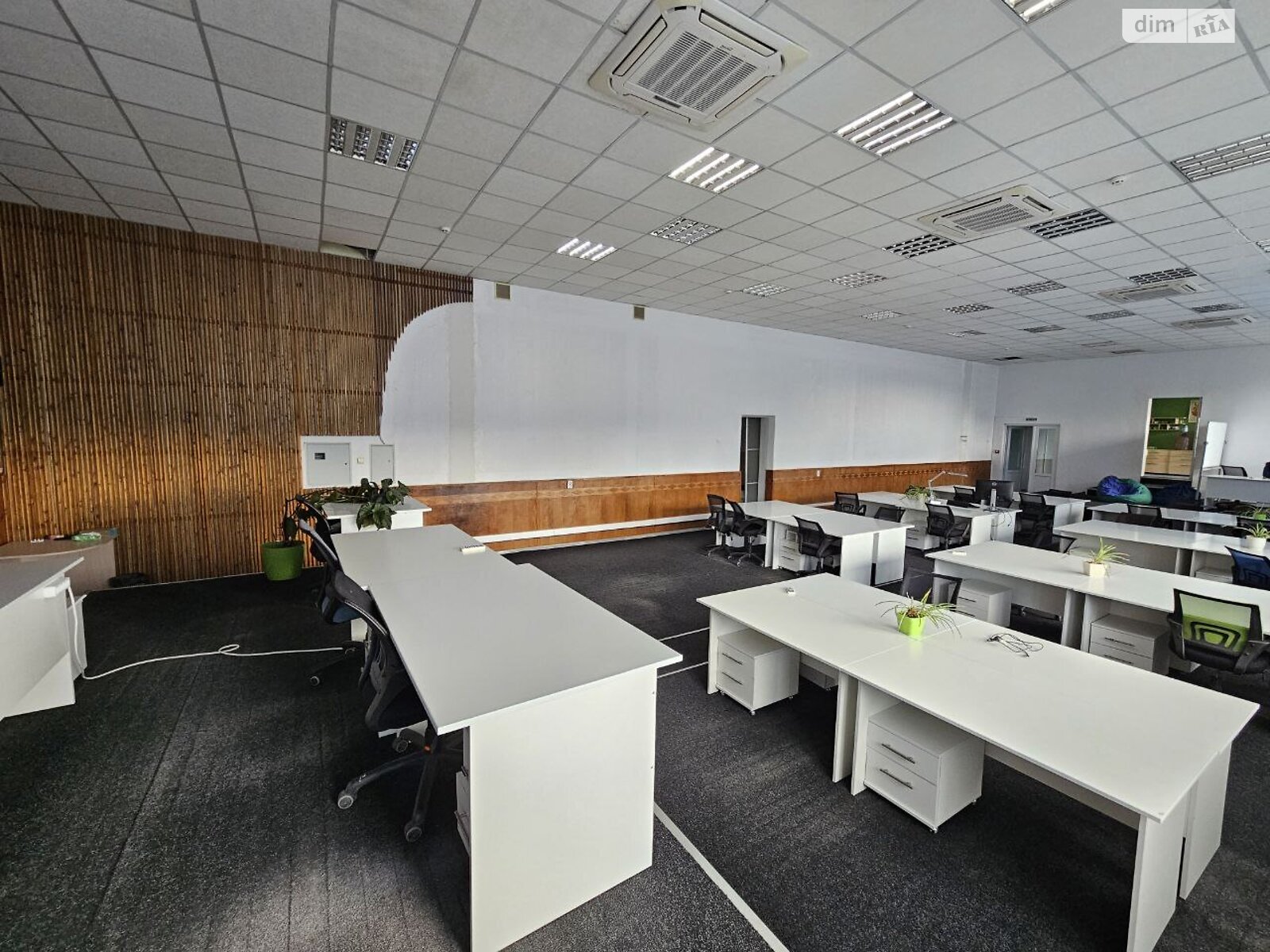 Оренда офісного приміщення в Тернополі, Торговиця (Живова Анатолія) вулиця, приміщень -, поверх - 4 фото 1