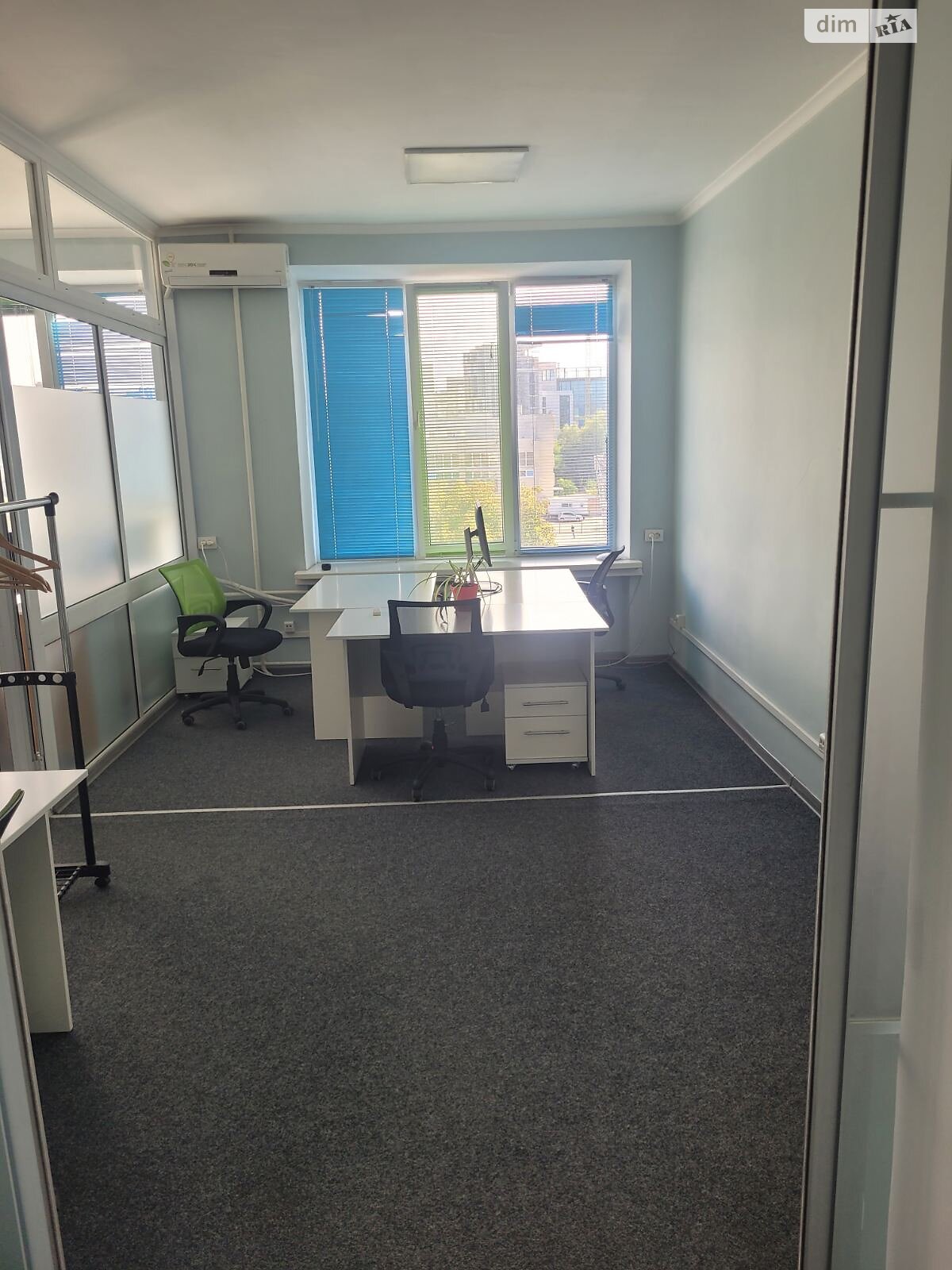 Оренда офісного приміщення в Тернополі, Торговиця (Живова Анатолія) вулиця 32А, приміщень - 6, поверх - 4 фото 1