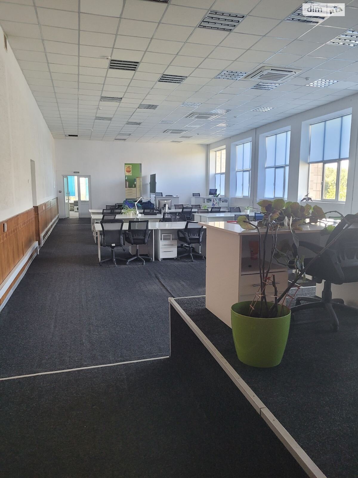 Оренда офісного приміщення в Тернополі, Торговиця (Живова Анатолія) вулиця 32А, приміщень - 6, поверх - 4 фото 1