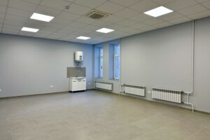 Аренда офисного помещения в Тернополе, Торговица (Живова Анатолия) улица, помещений - 1, этаж - 1 фото 2 Аренда офисного помещения в Тернополе, Торговица (Живова Анатолия) улица, помещений - 1, этаж - 1 фото 2