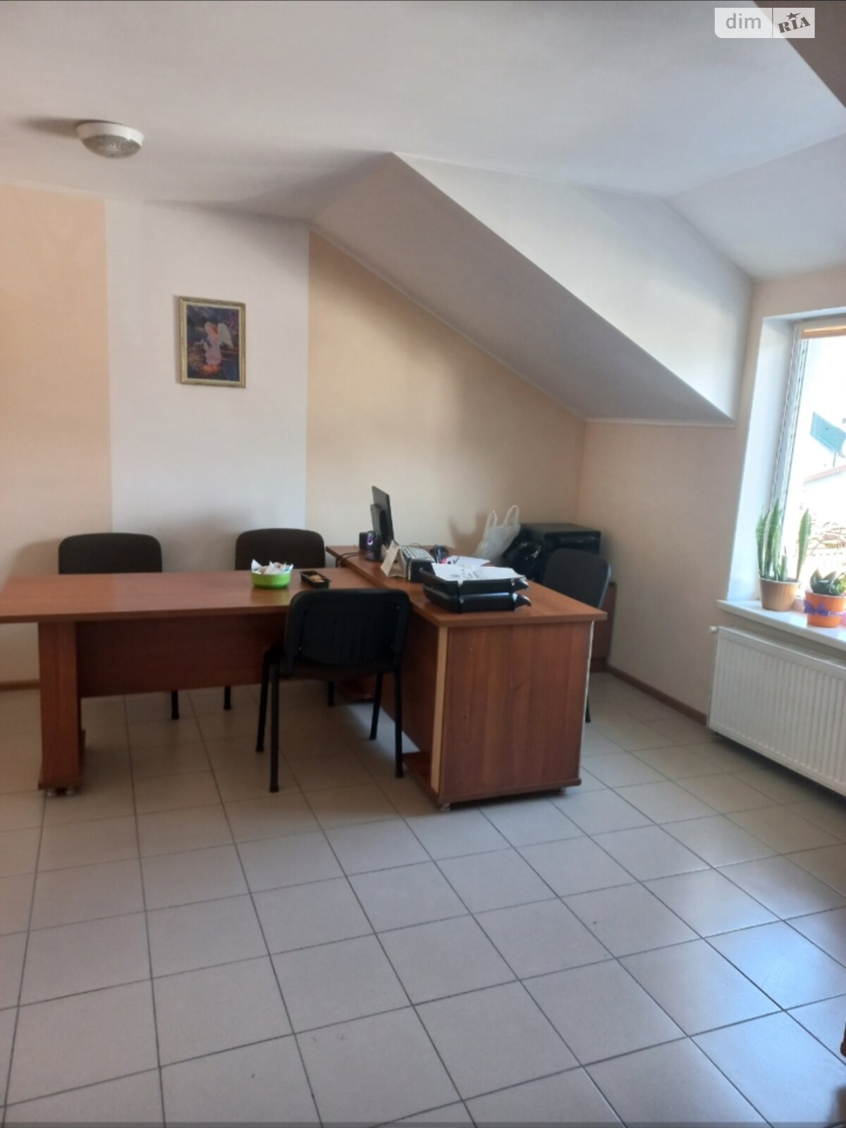Аренда офисного помещения в Тернополе, Збаражская улица, помещений - 1, этаж - 2 фото 1