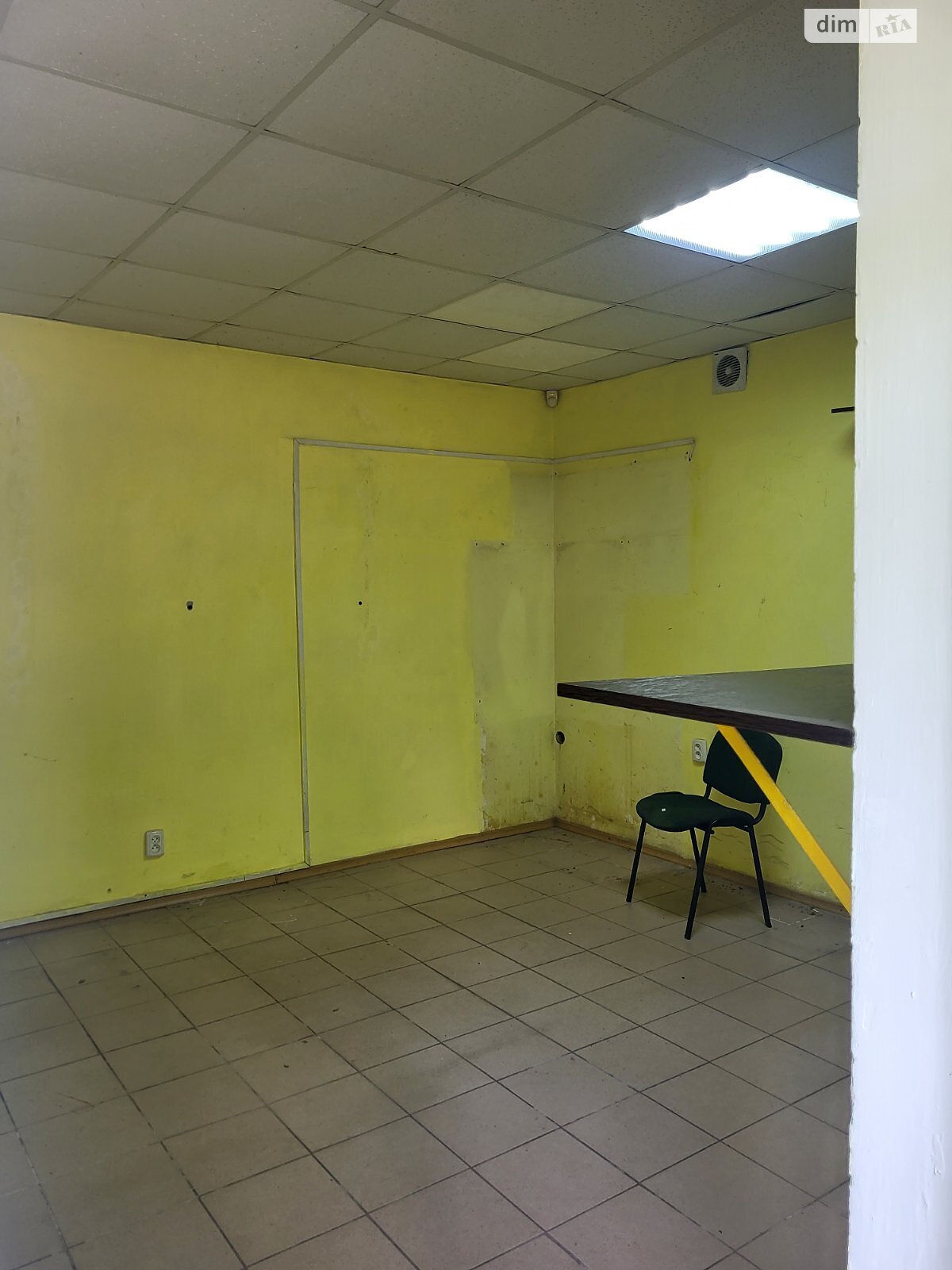 Оренда офісного приміщення в Тернополі, Київська вулиця 16Б, приміщень -, поверх - 1 фото 1 Оренда офісного приміщення в Тернополі, Київська вулиця 16Б, приміщень -, поверх - 1 фото 1
