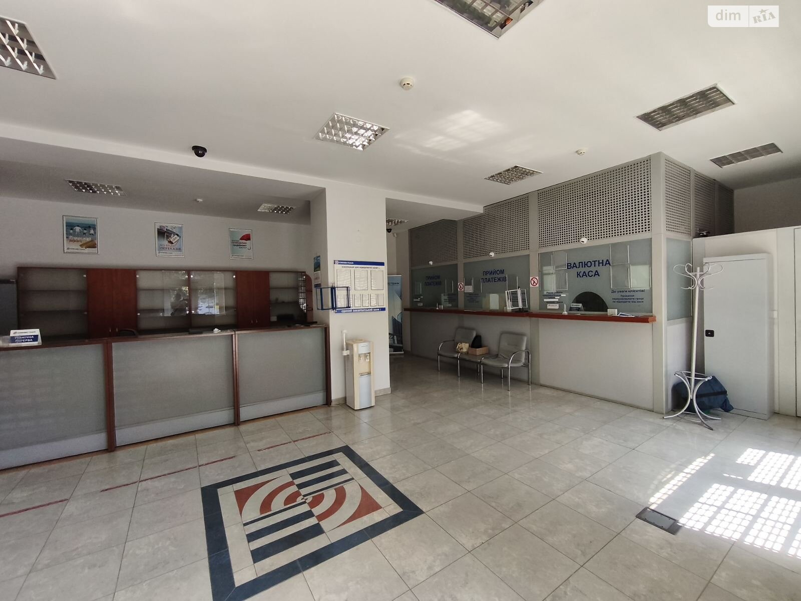 Аренда офисного помещения в Ужгороде, Чендея Ивана улица, помещений -, этаж - 1 фото 1 Аренда офисного помещения в Ужгороде, Чендея Ивана улица, помещений -, этаж - 1 фото 1