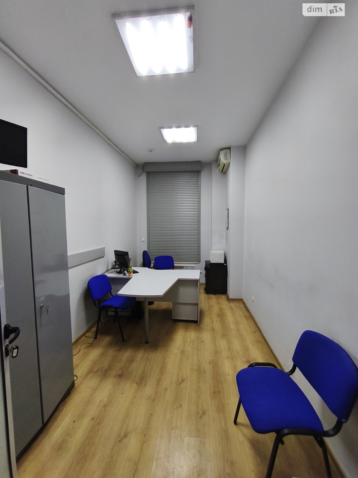 Аренда офисного помещения в Ужгороде, Чендея Ивана улица, помещений -, этаж - 1 фото 1 Аренда офисного помещения в Ужгороде, Чендея Ивана улица, помещений -, этаж - 1 фото 1