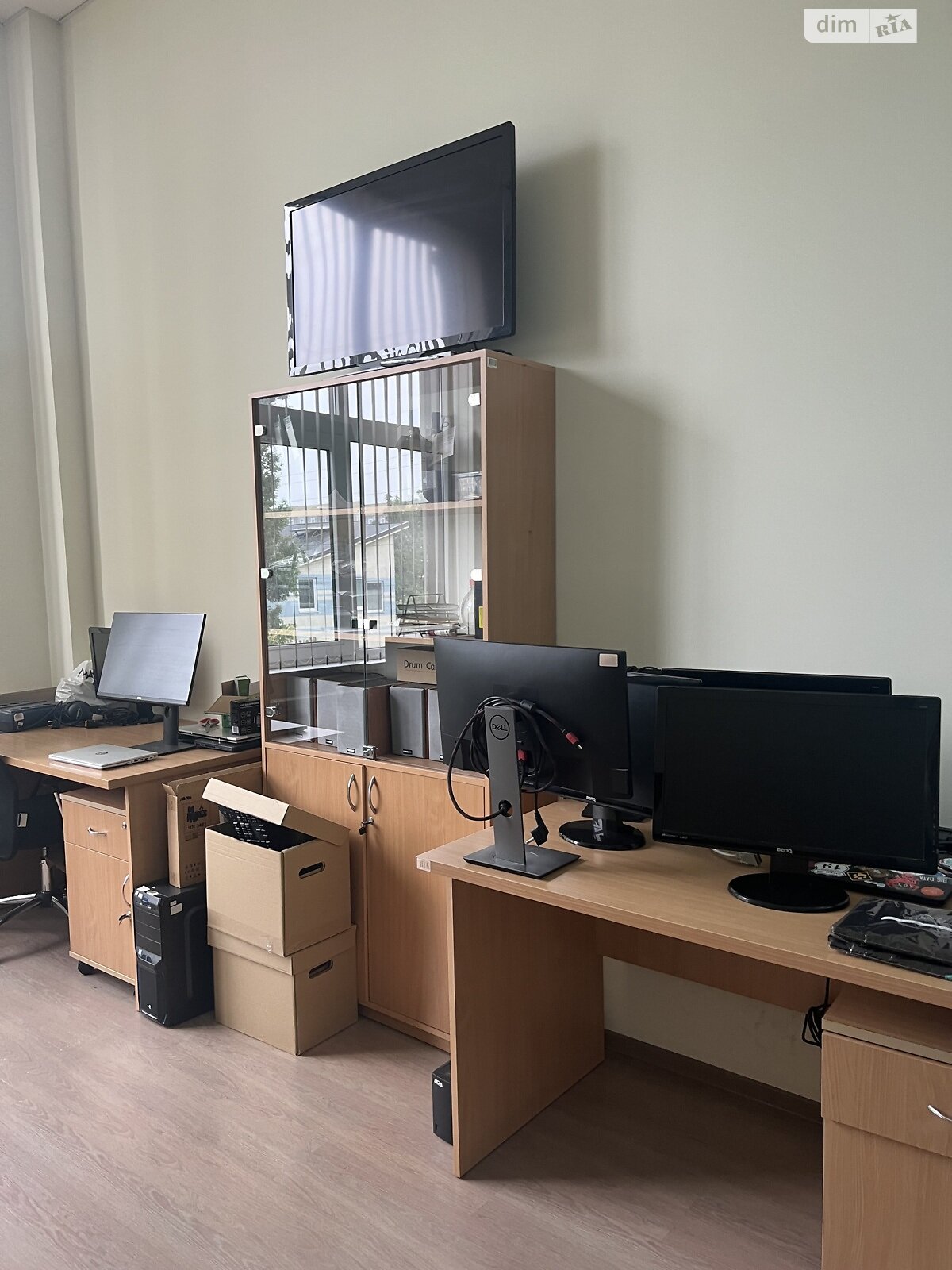 Аренда офисного помещения в Ужгороде, Героев 128-й бригады (8-го Марта) улица, помещений - 10, этаж - 2 фото 1