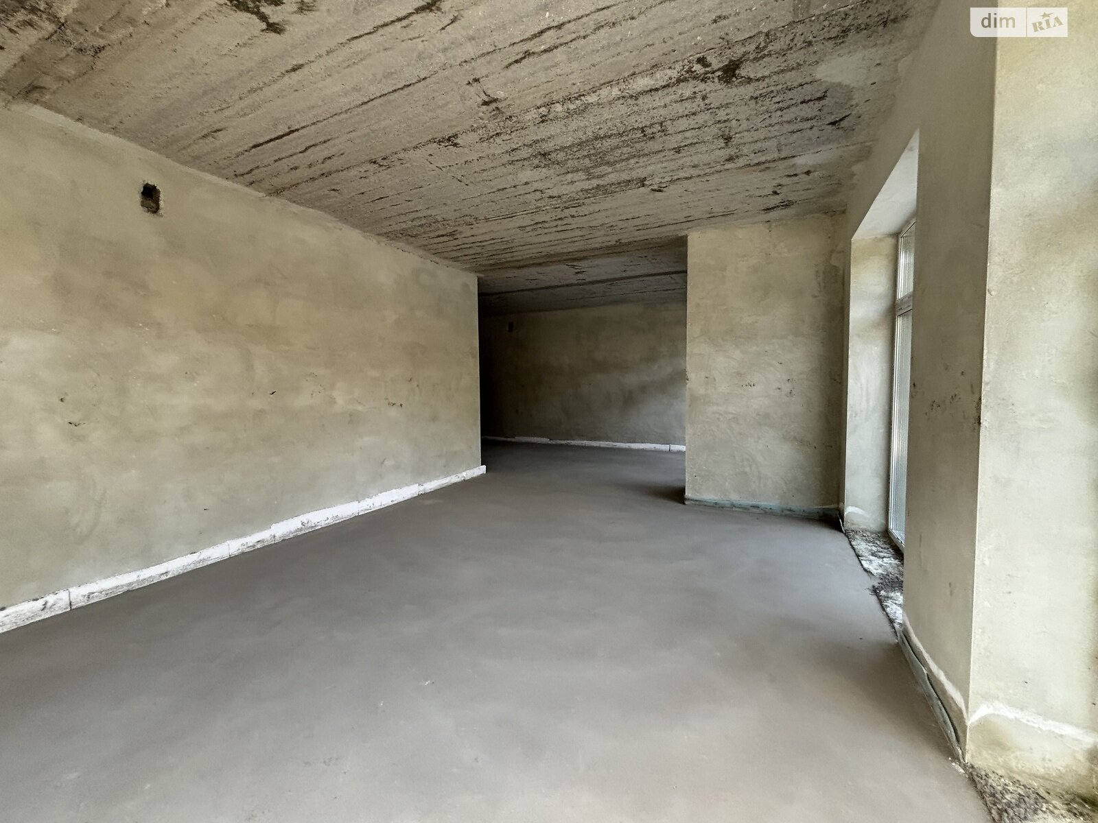 Аренда офисного помещения в Ужгороде, Капушанская (Победы) улица 168Г корпус 1, помещений - 2, этаж - 1 фото 1