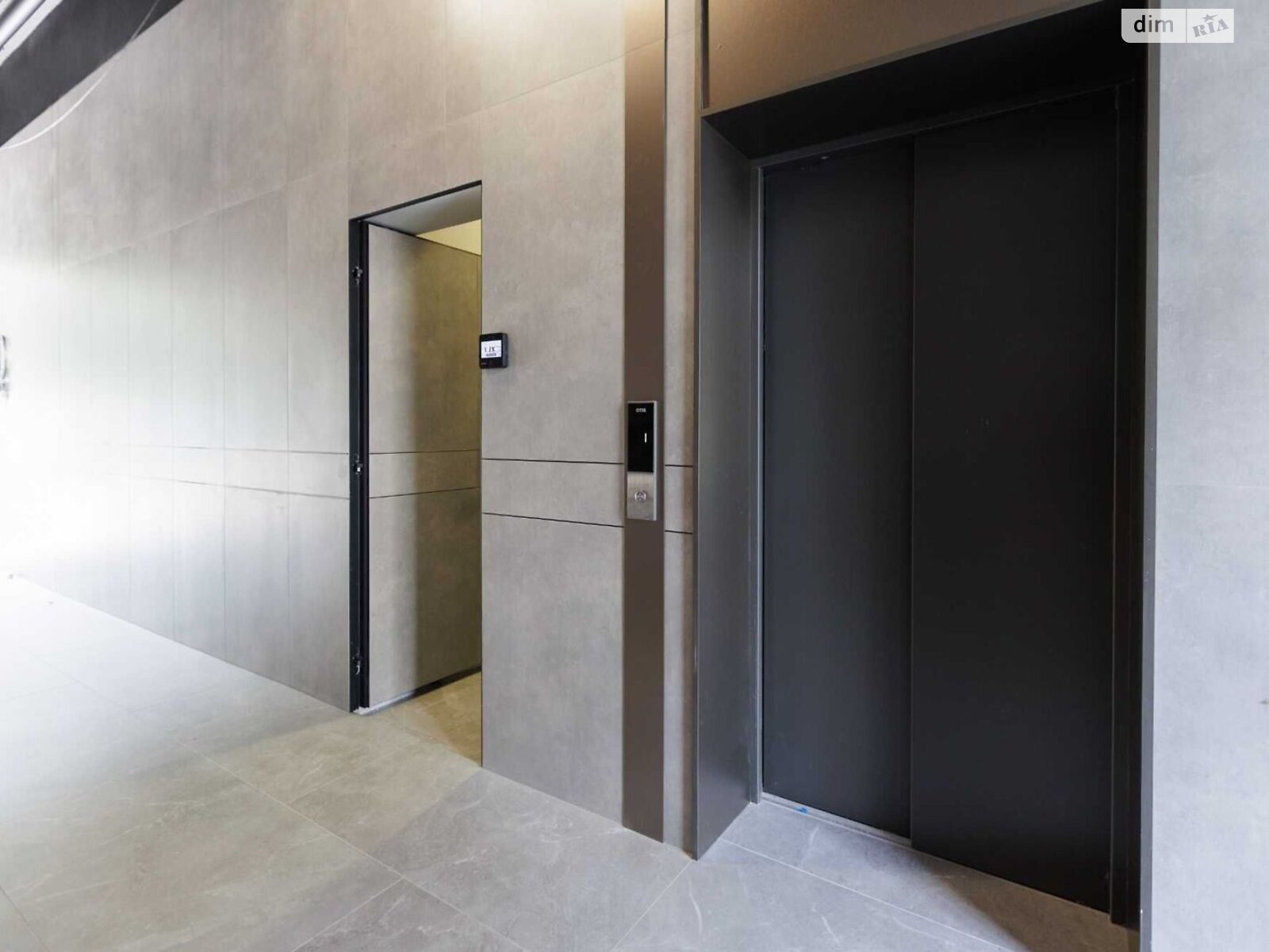 Оренда офісного приміщення в Ужгороді, Капушанська (Перемоги) вулиця 140, приміщень - 1, поверх - 2 фото 1