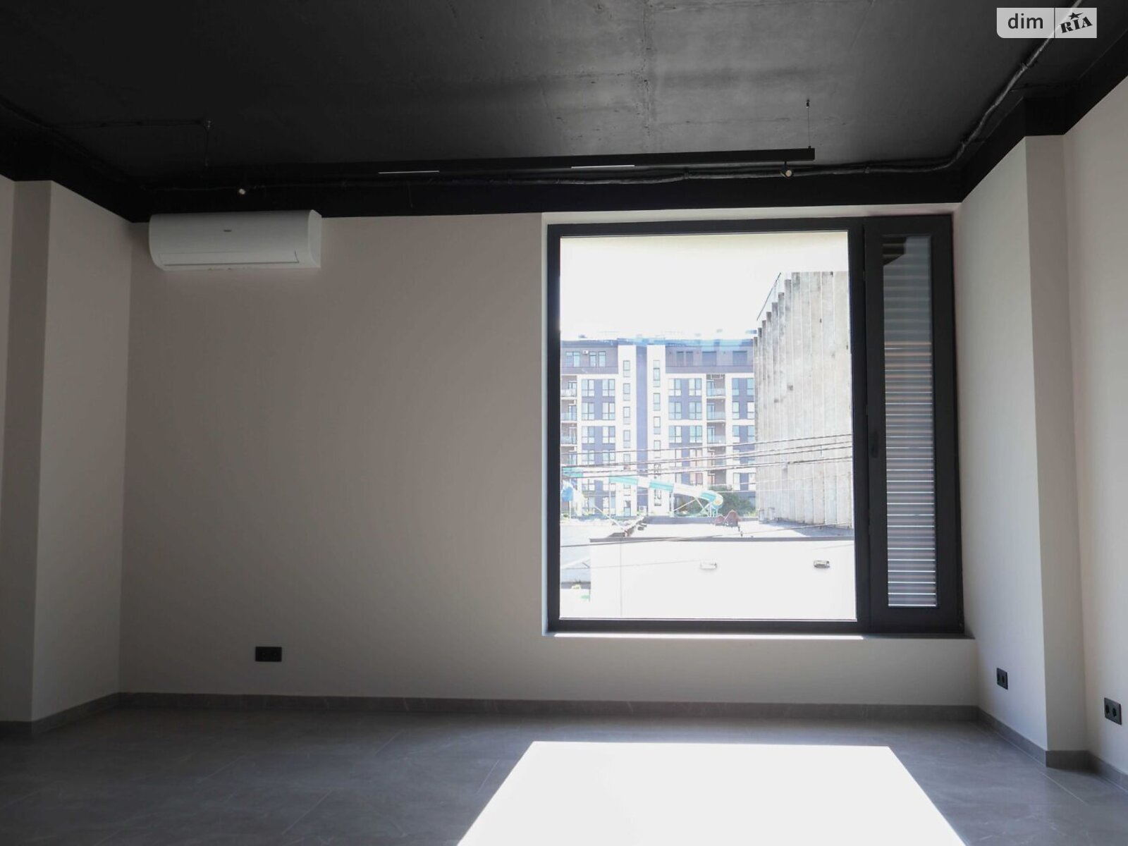 Оренда офісного приміщення в Ужгороді, Капушанська (Перемоги) вулиця 140, приміщень - 1, поверх - 2 фото 1