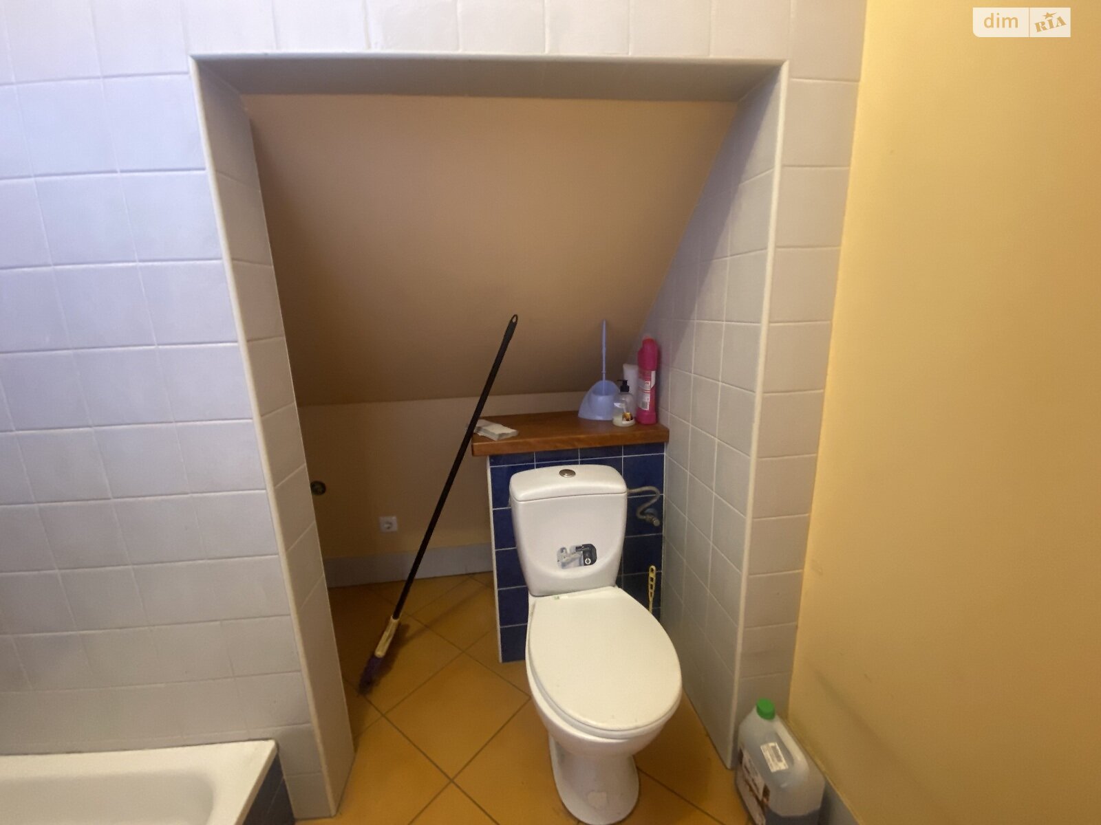 Аренда офисного помещения в Ужгороде, Украинская улица, помещений - 3, этаж - 2 фото 1