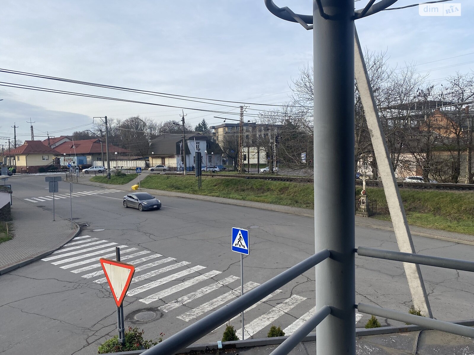 Аренда офисного помещения в Ужгороде, Украинская улица, помещений - 3, этаж - 2 фото 1