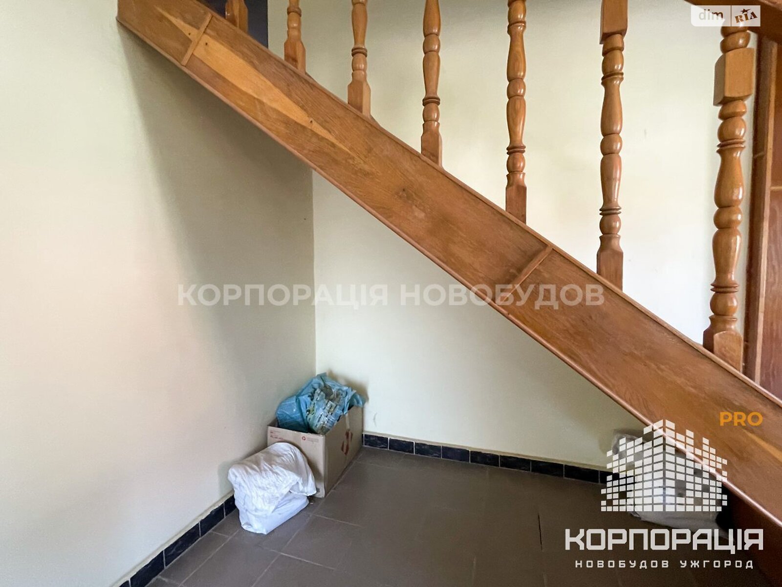 Оренда офісного приміщення в Ужгороді, Загорська вулиця, приміщень - 7, поверх - 1 фото 1 Оренда офісного приміщення в Ужгороді, Загорська вулиця, приміщень - 7, поверх - 1 фото 1