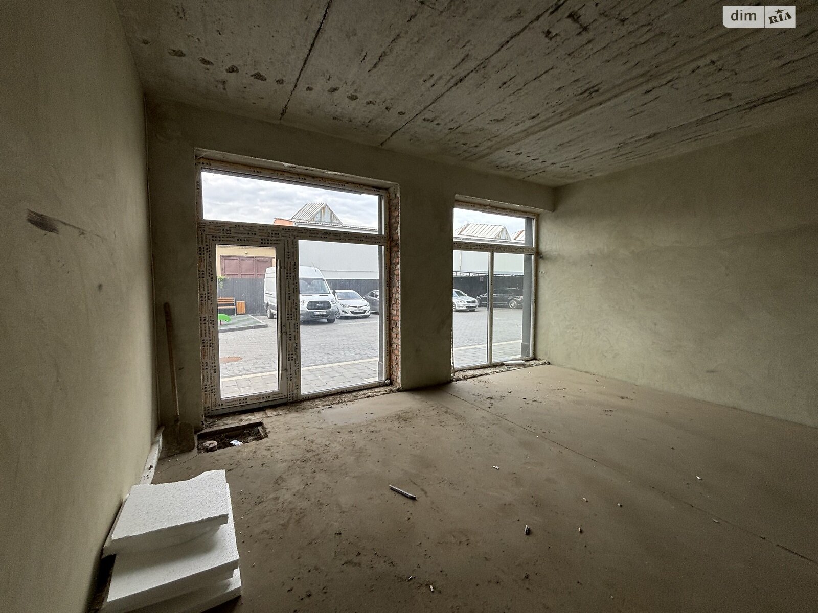 Аренда офисного помещения в Ужгороде, Капушанская (Победы) улица 168Г корпус 2, помещений - 2, этаж - 1 фото 1 Аренда офисного помещения в Ужгороде, Капушанская (Победы) улица 168Г корпус 2, помещений - 2, этаж - 1 фото 1