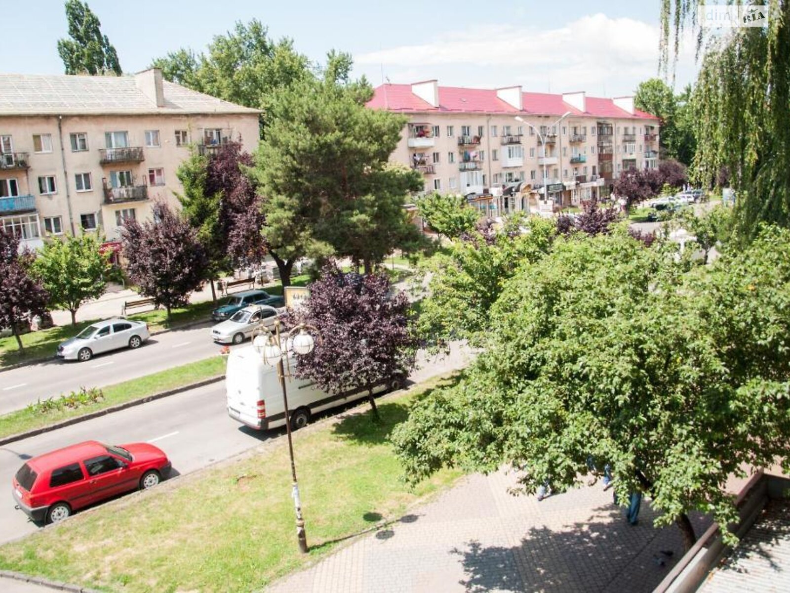 Аренда офисного помещения в Ужгороде, Свободы проспект 39, помещений - 1, этаж - 1 фото 1 Аренда офисного помещения в Ужгороде, Свободы проспект 39, помещений - 1, этаж - 1 фото 1