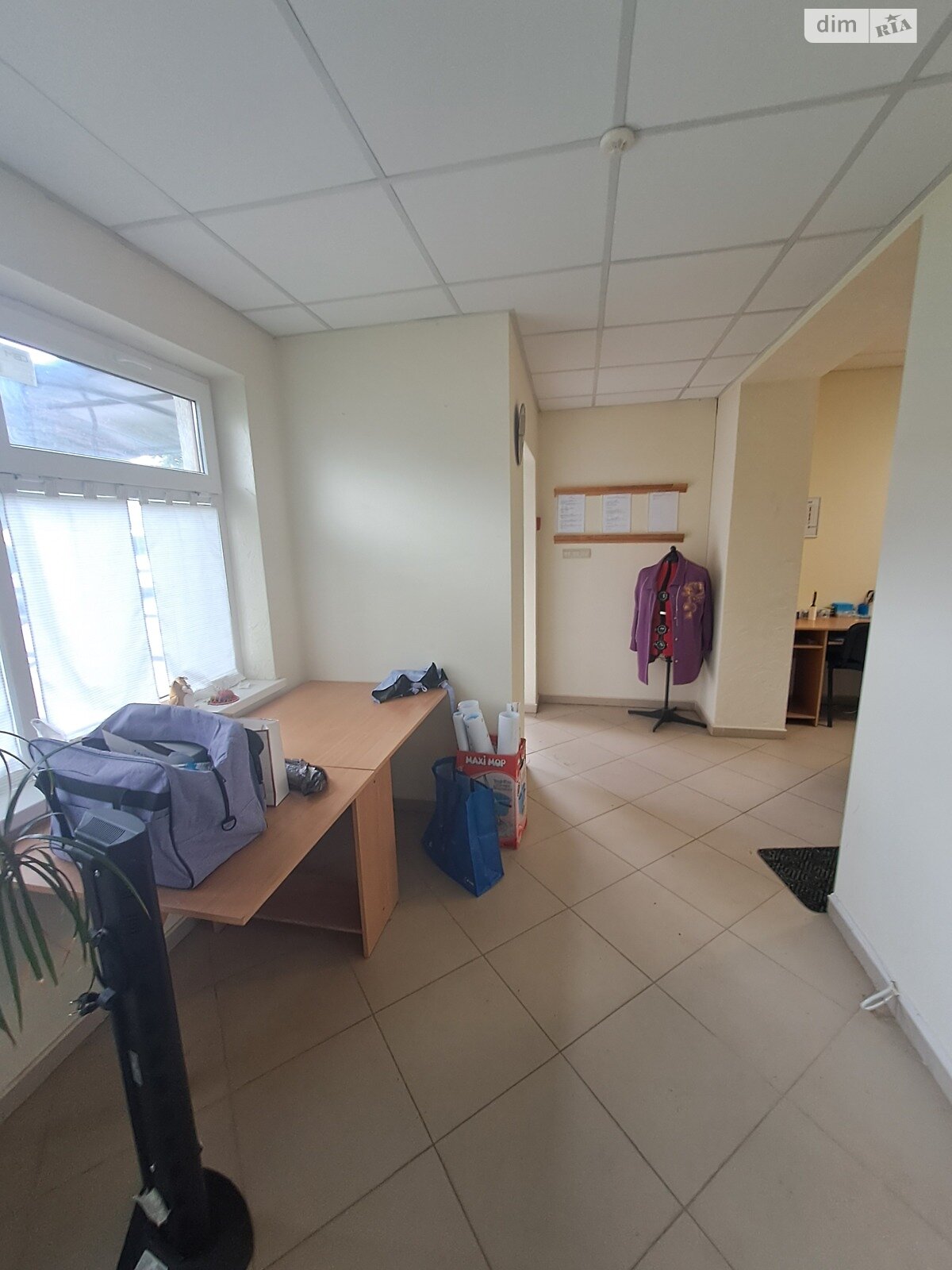 Оренда офісного приміщення в Ужгороді, Вілмоша Ковача (Белінського) вулиця, приміщень - 1, поверх - 1 фото 1 Оренда офісного приміщення в Ужгороді, Вілмоша Ковача (Белінського) вулиця, приміщень - 1, поверх - 1 фото 1