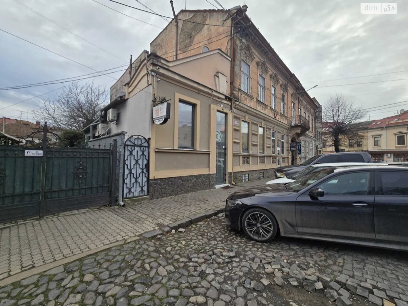 Аренда офисного помещения в Ужгороде, Фединца улица, помещений - 1, этаж - 1 фото 1 Аренда офисного помещения в Ужгороде, Фединца улица, помещений - 1, этаж - 1 фото 1