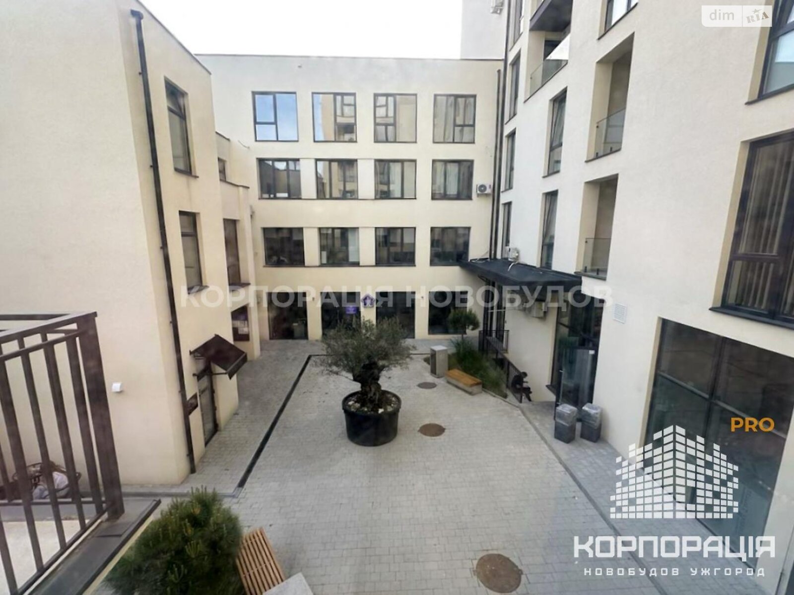 Аренда офисного помещения в Ужгороде, Франко Ивана улица, помещений - 1, этаж - 2 фото 1 Аренда офисного помещения в Ужгороде, Франко Ивана улица, помещений - 1, этаж - 2 фото 1
