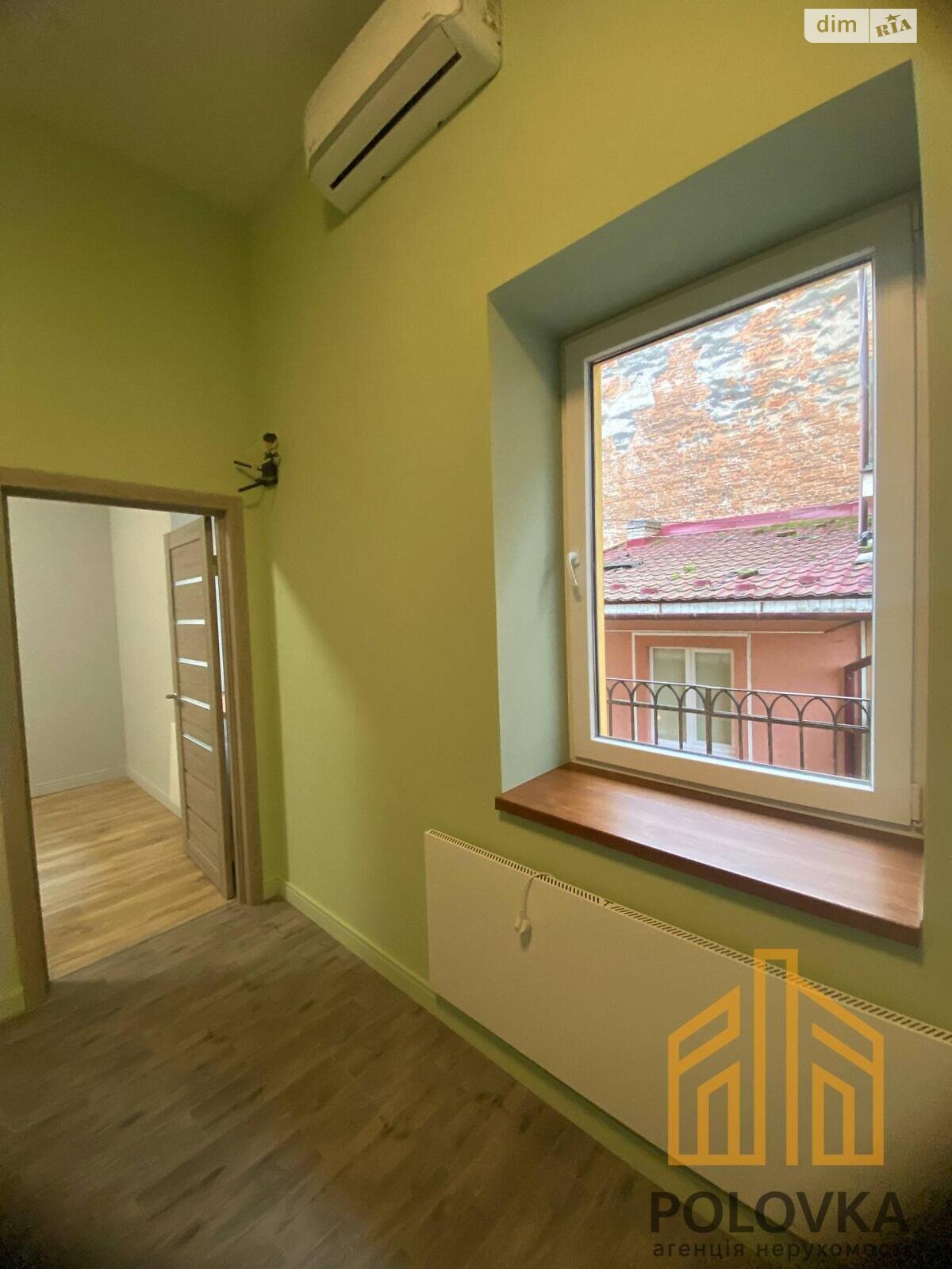 Аренда офисного помещения в Ужгороде, Корзо улица 15/3, помещений - 2, этаж - 2 фото 1 Аренда офисного помещения в Ужгороде, Корзо улица 15/3, помещений - 2, этаж - 2 фото 1