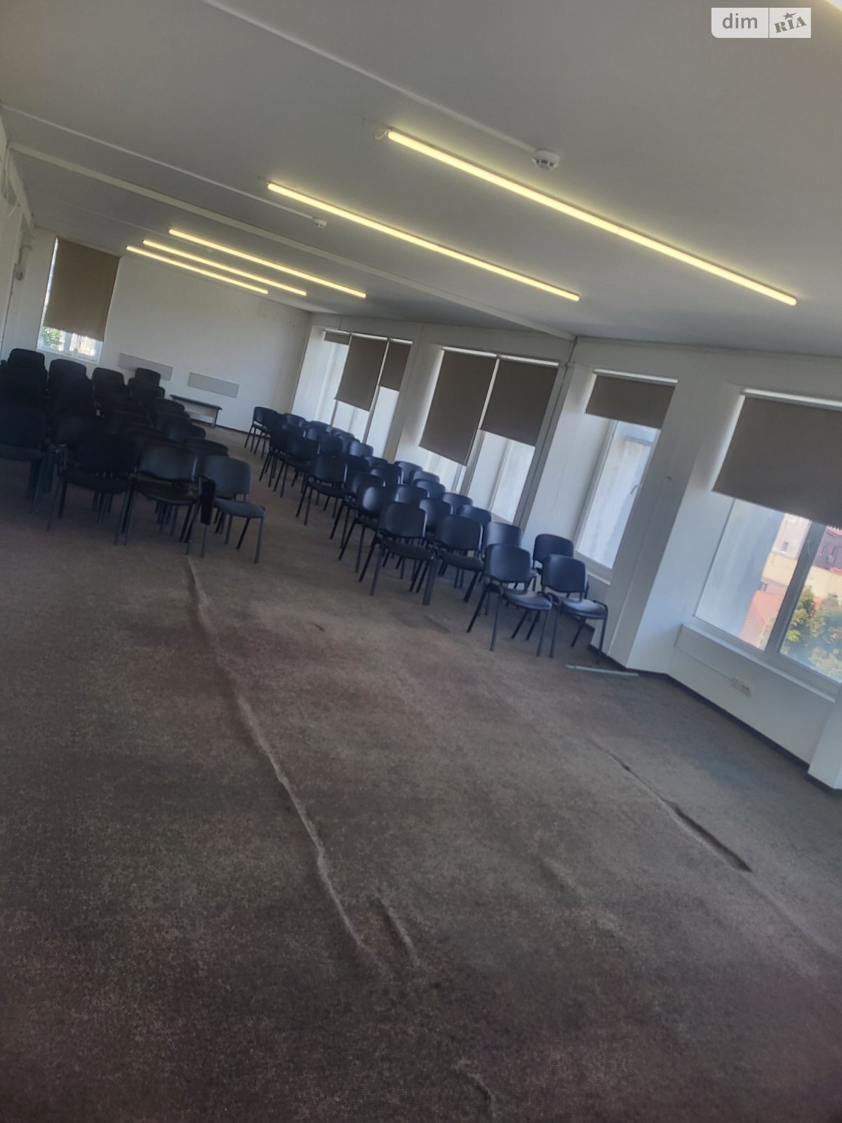 Оренда офісного приміщення в Ужгороді, Петефі Шандора площа 47, приміщень - 1, поверх - 6 фото 1 Оренда офісного приміщення в Ужгороді, Петефі Шандора площа 47, приміщень - 1, поверх - 6 фото 1