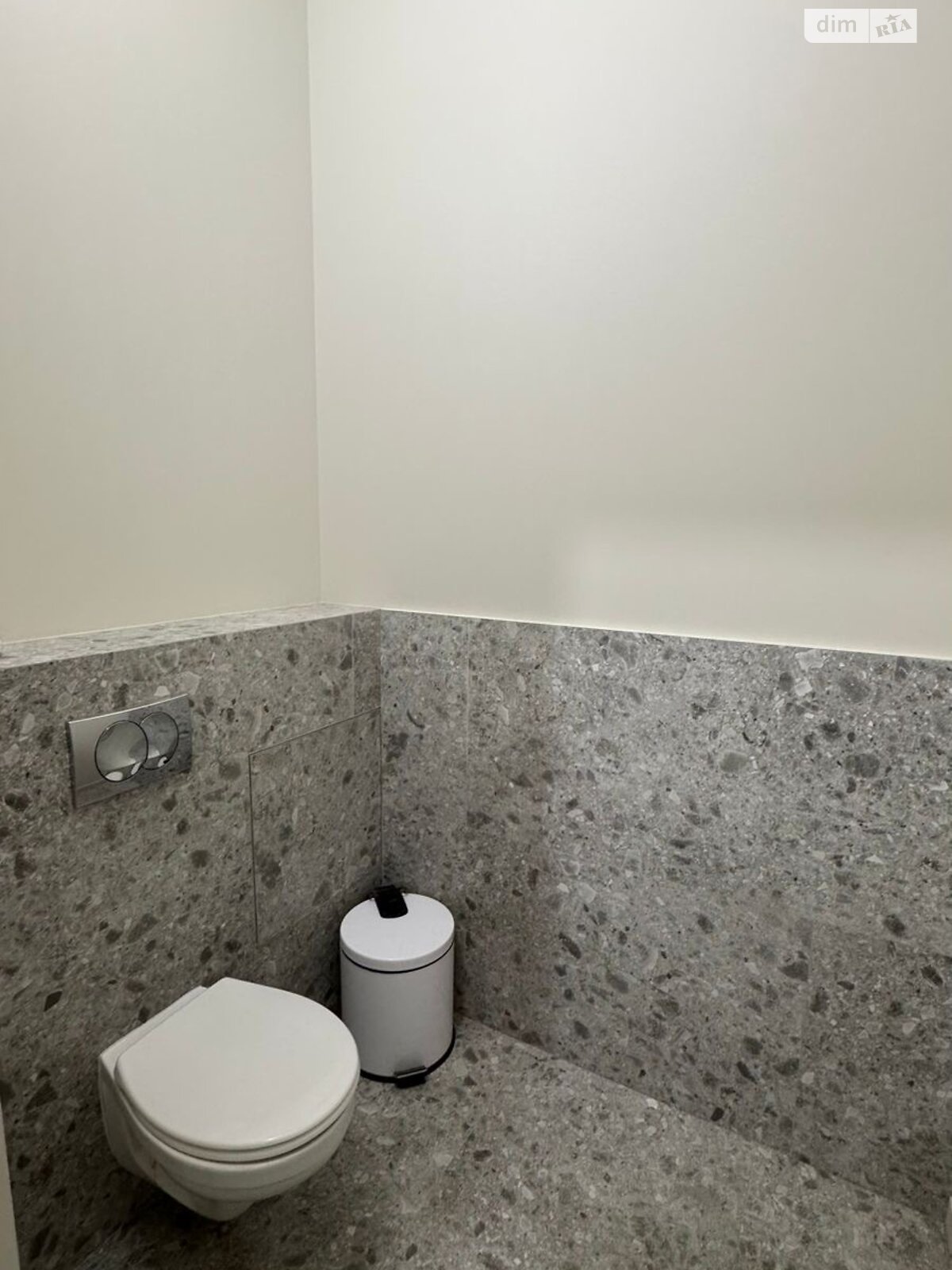 Аренда офисного помещения в Ужгороде, Подгорная улица, помещений - 2, этаж - 1 фото 1